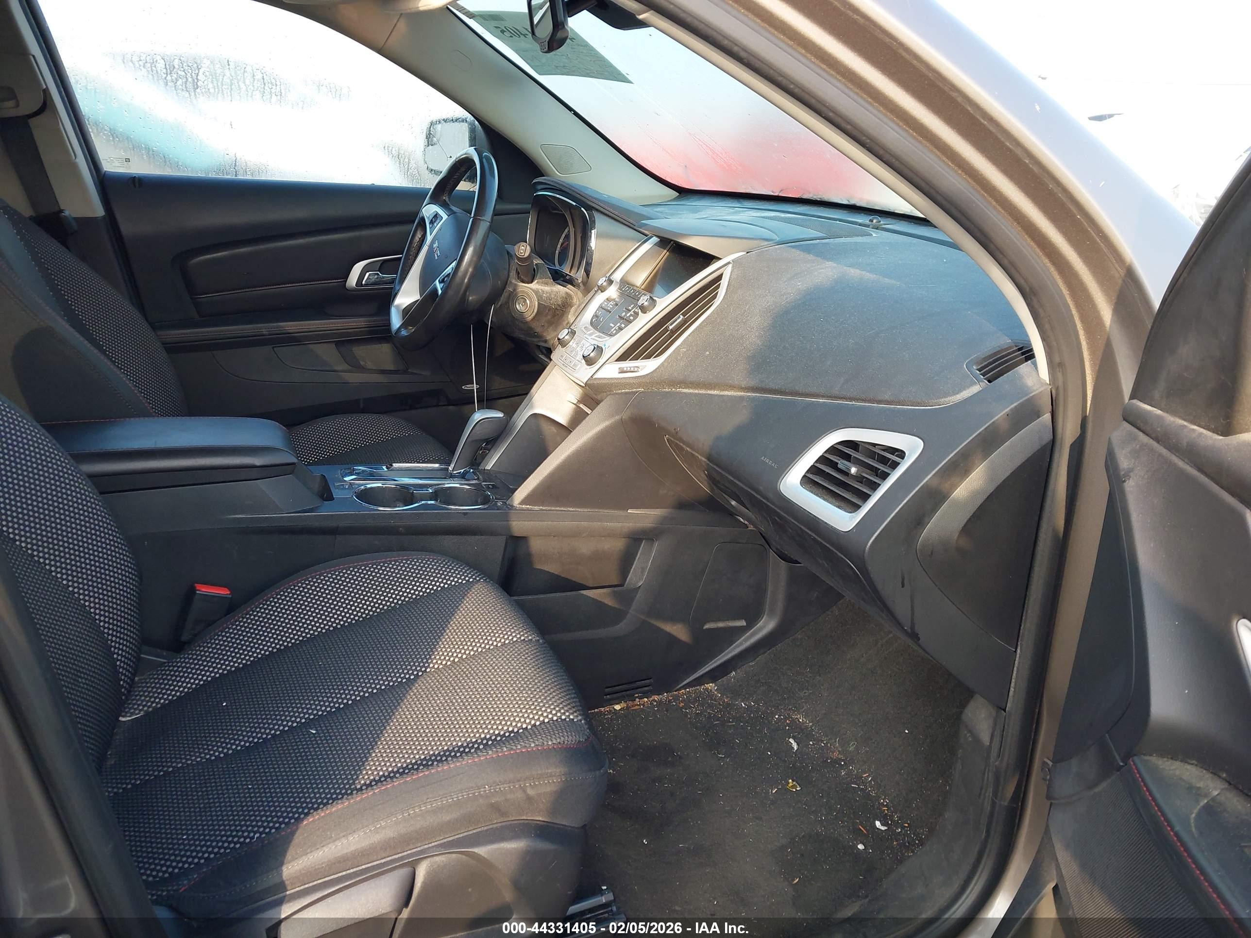 GMC TERRAIN image 5