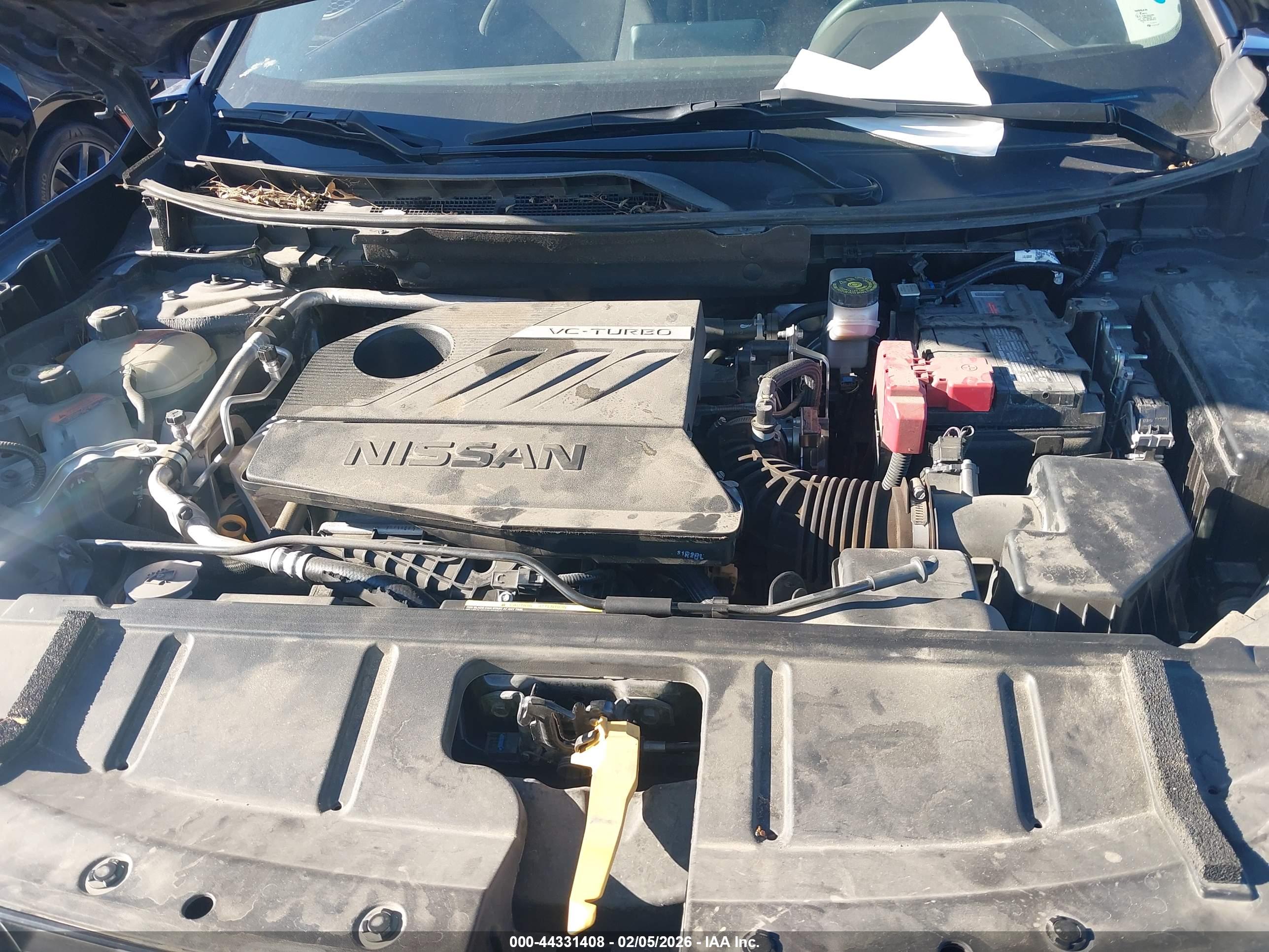 NISSAN ROGUE image 10