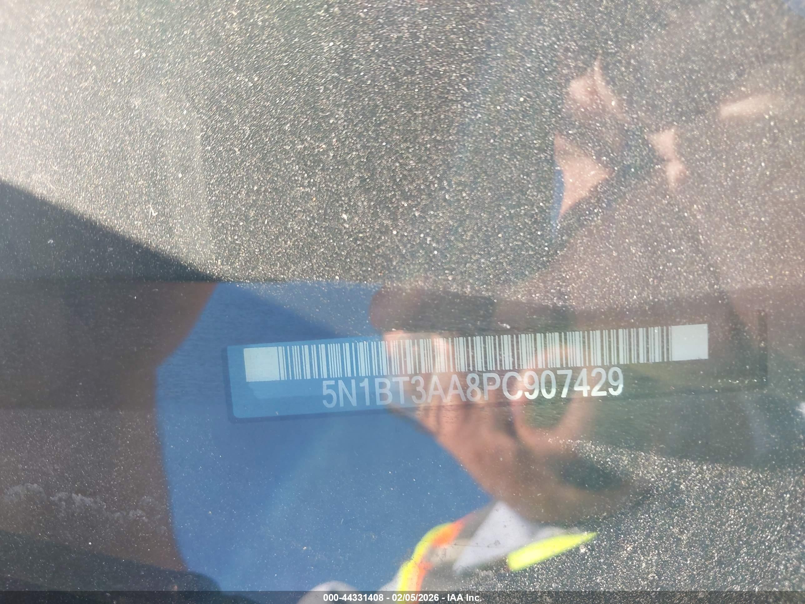 NISSAN ROGUE image 9