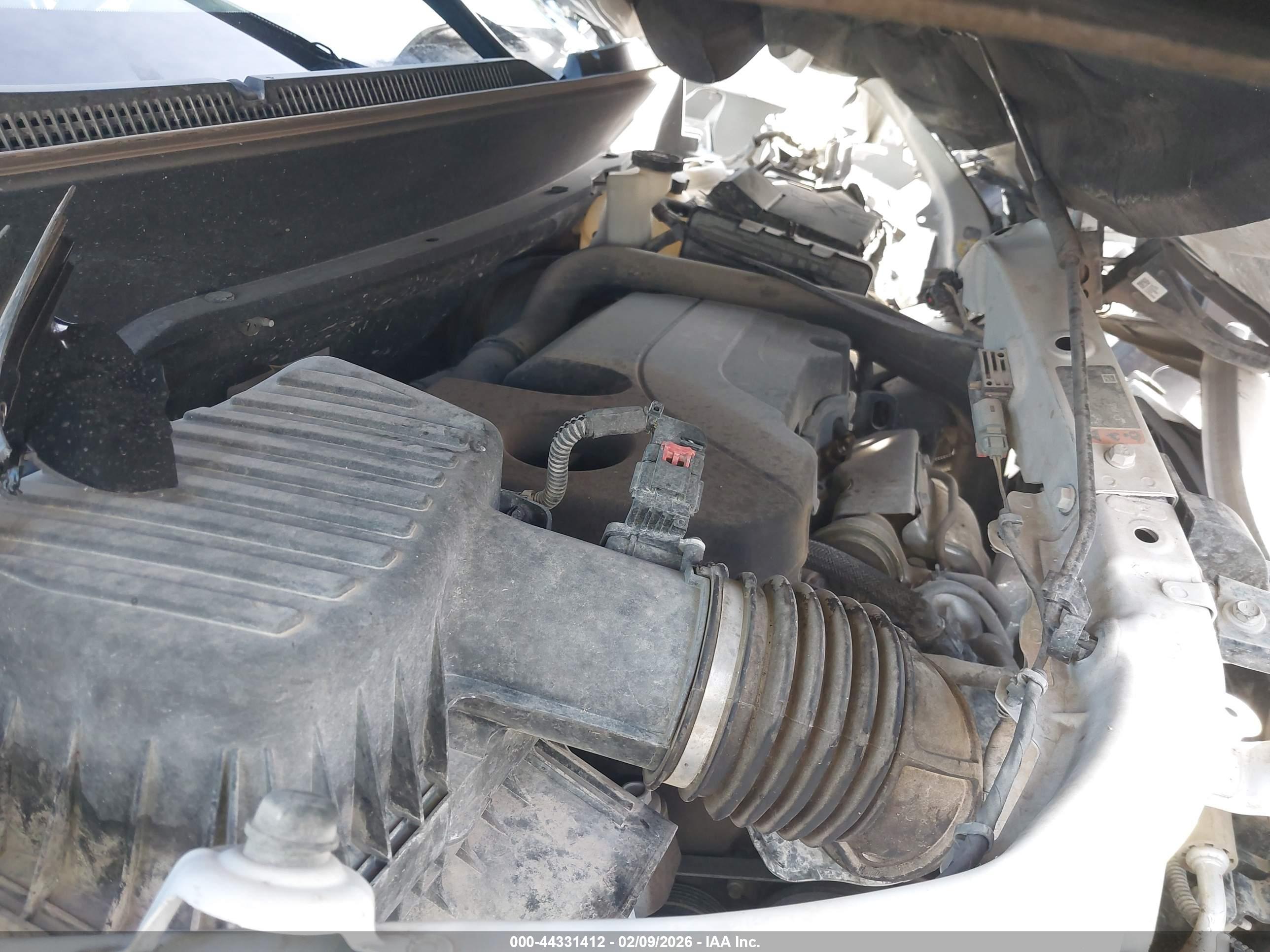 CHEVROLET EQUINOX image 10