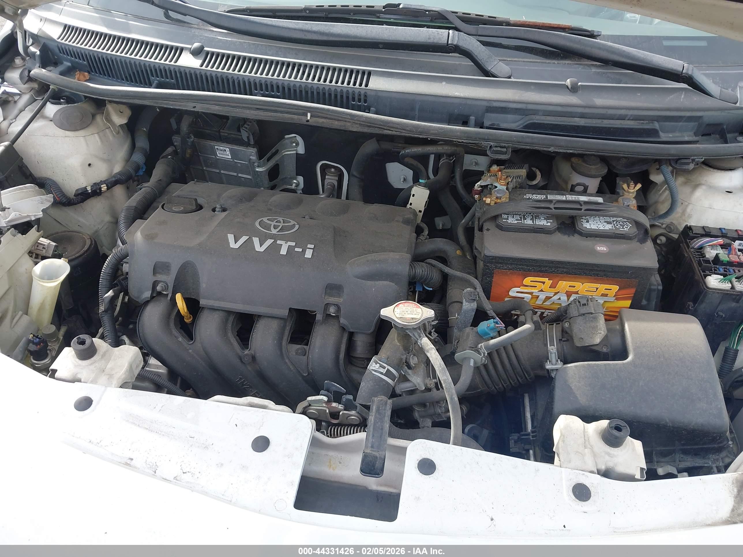 TOYOTA YARIS image 10