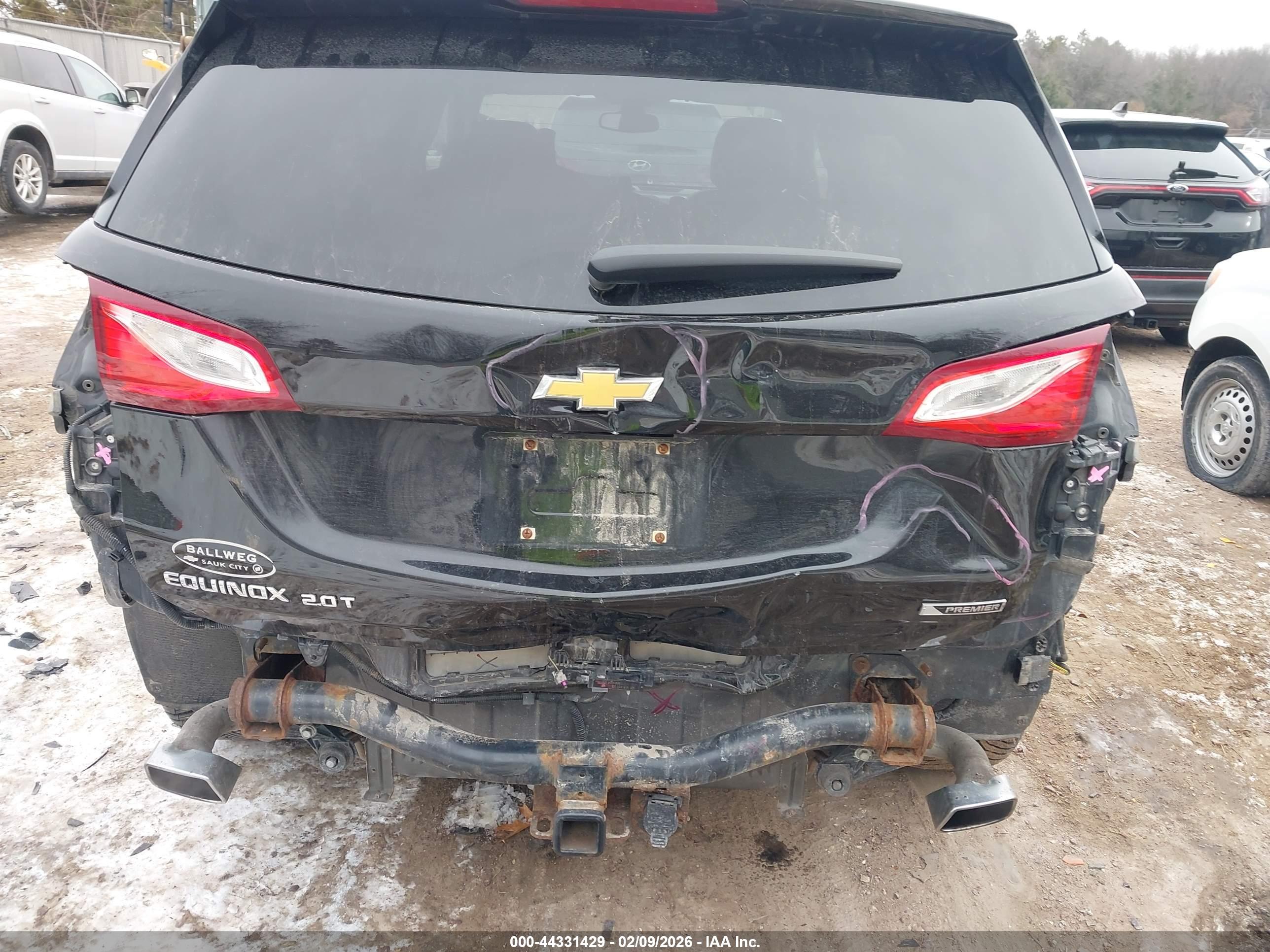 CHEVROLET EQUINOX image 6