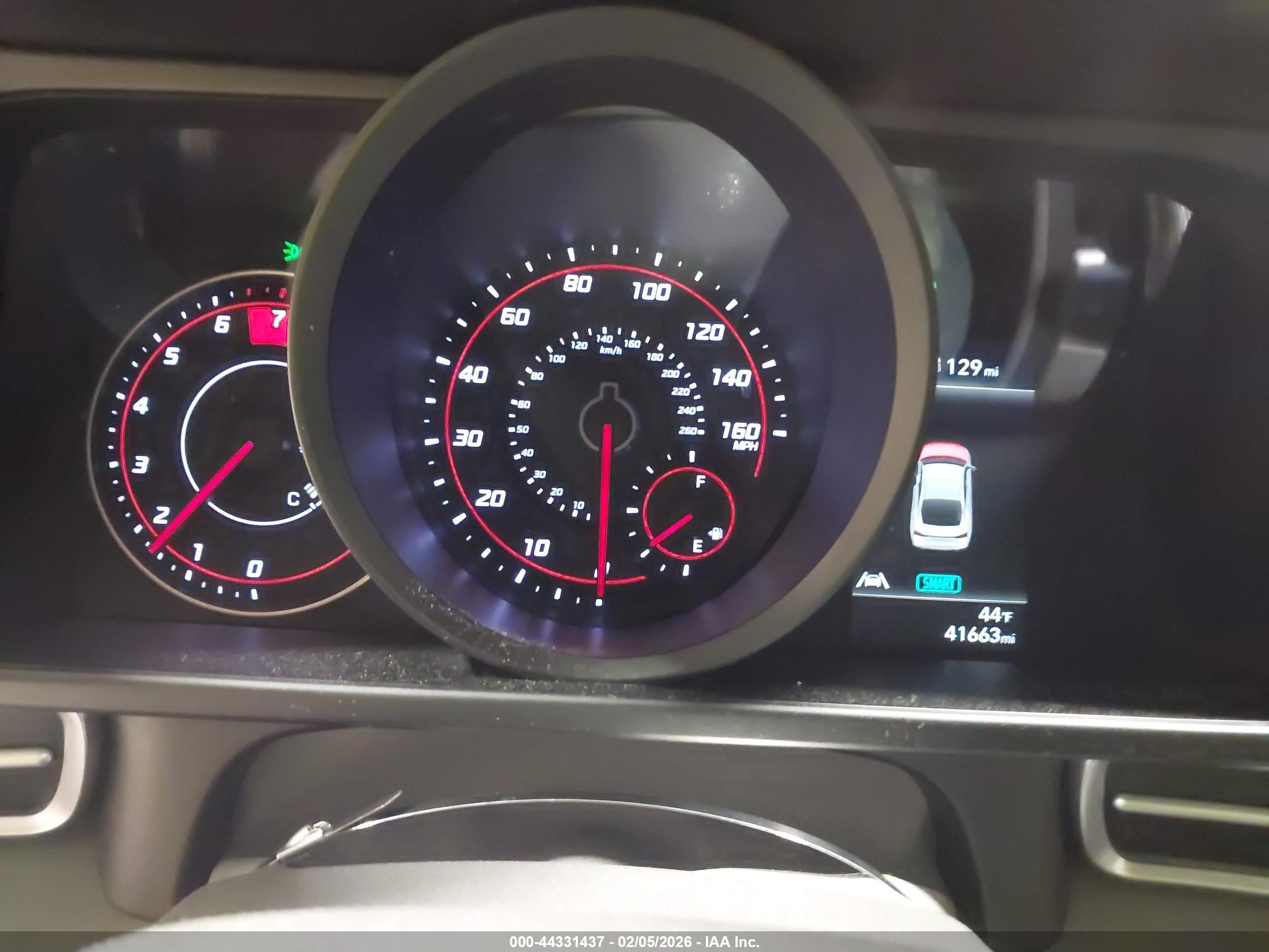HYUNDAI ELANTRA image 7