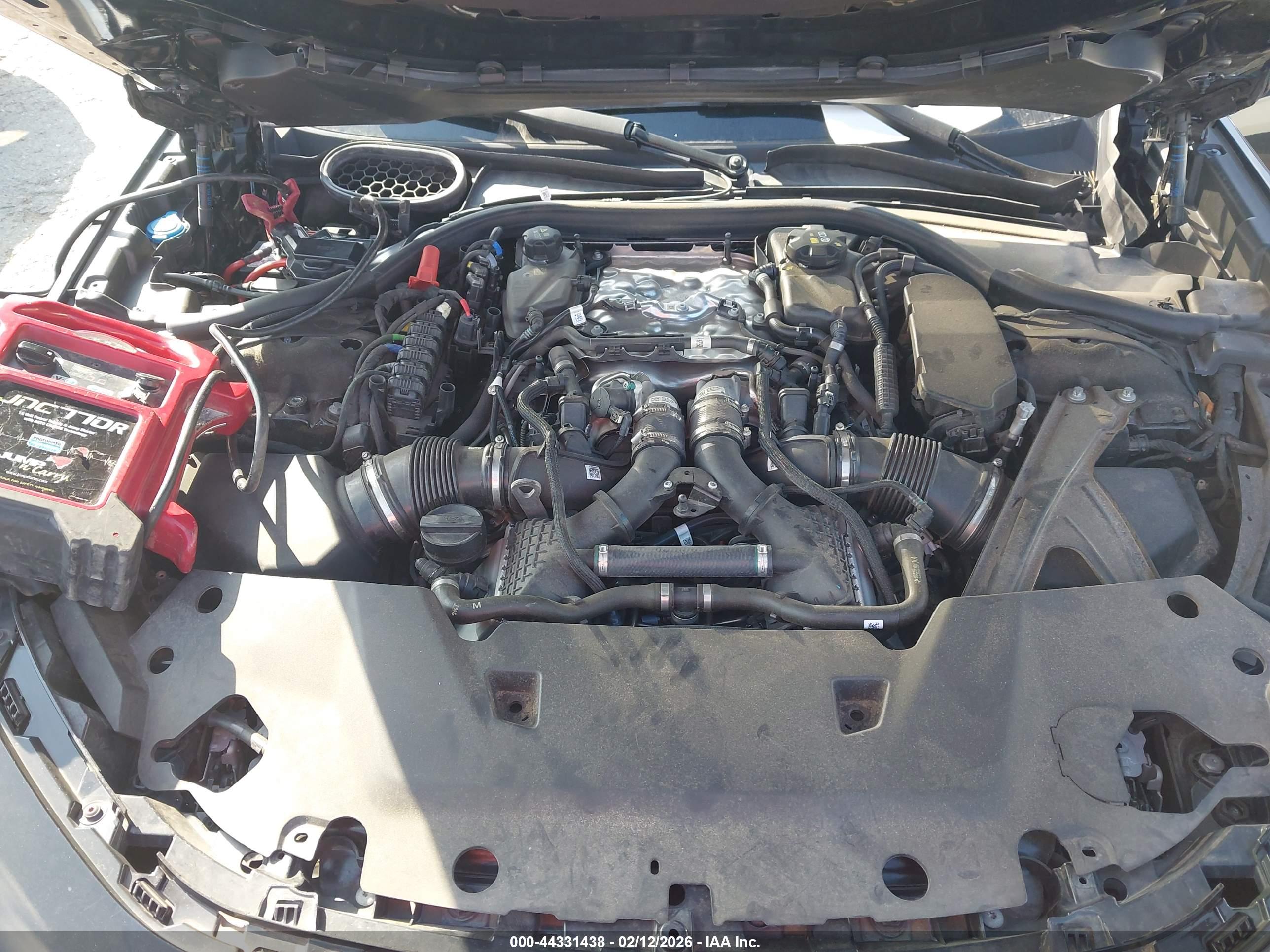BMW 760 image 10