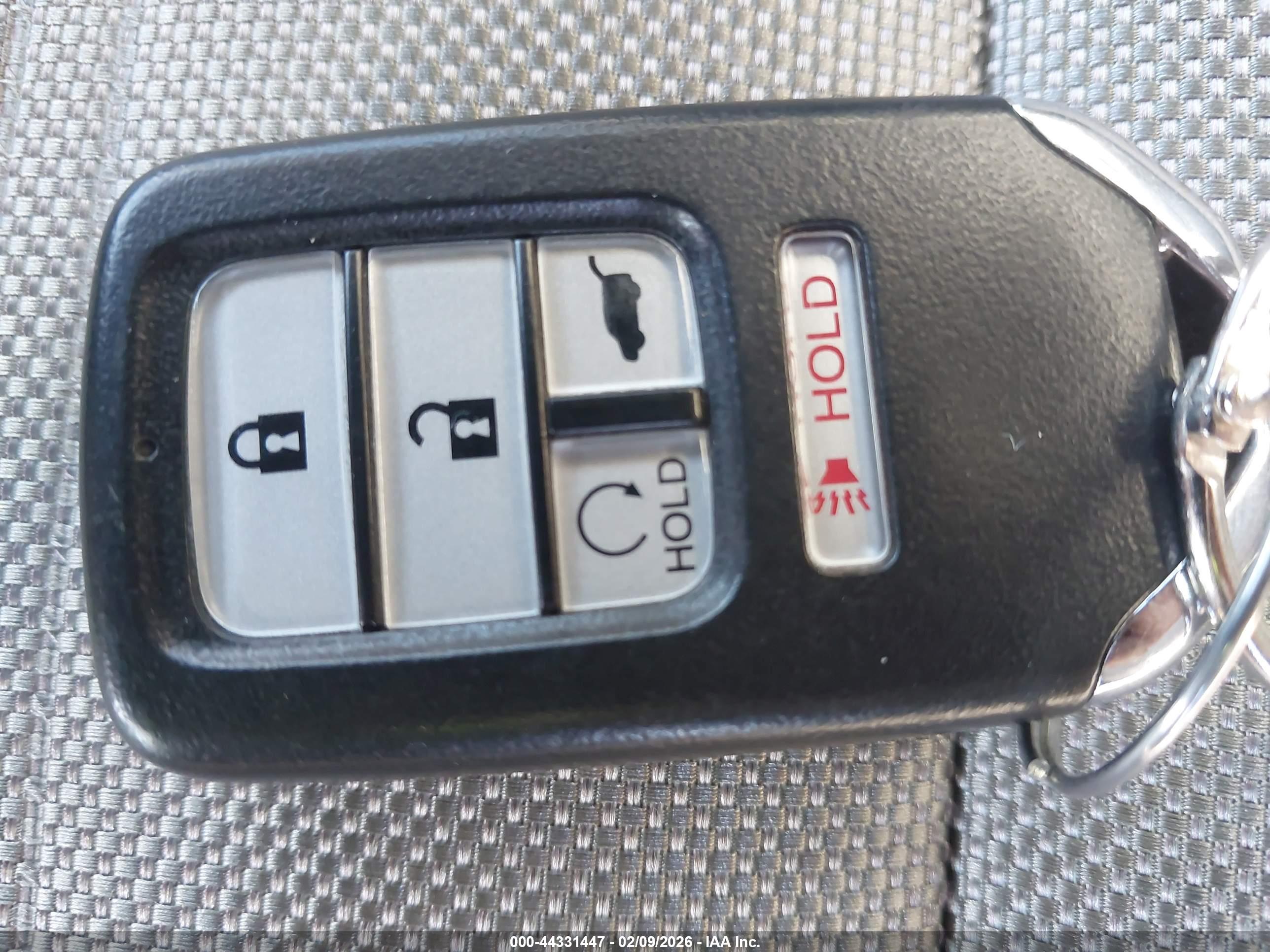 HONDA CR-V image 11