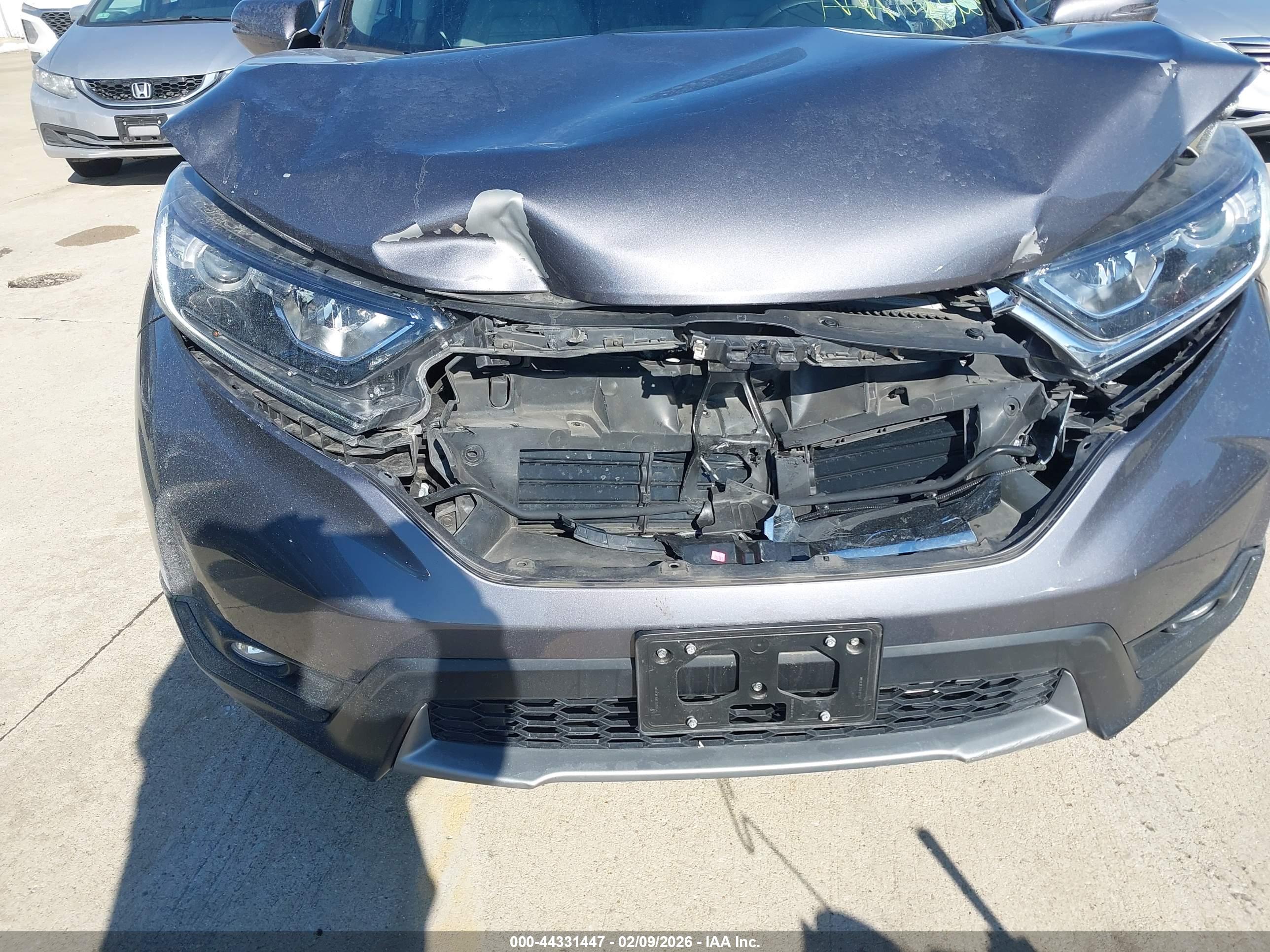 HONDA CR-V image 6