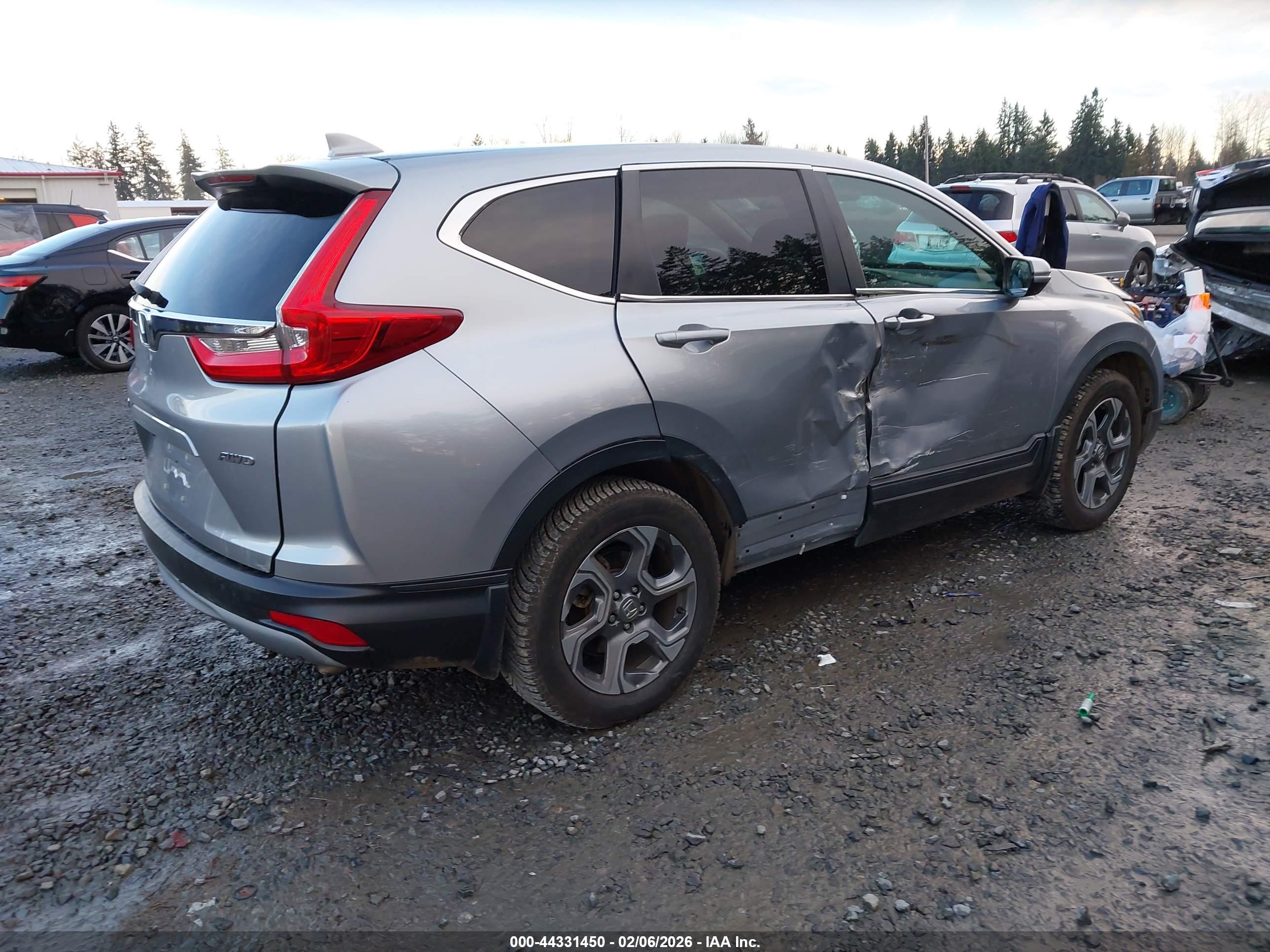 HONDA CR-V image 4