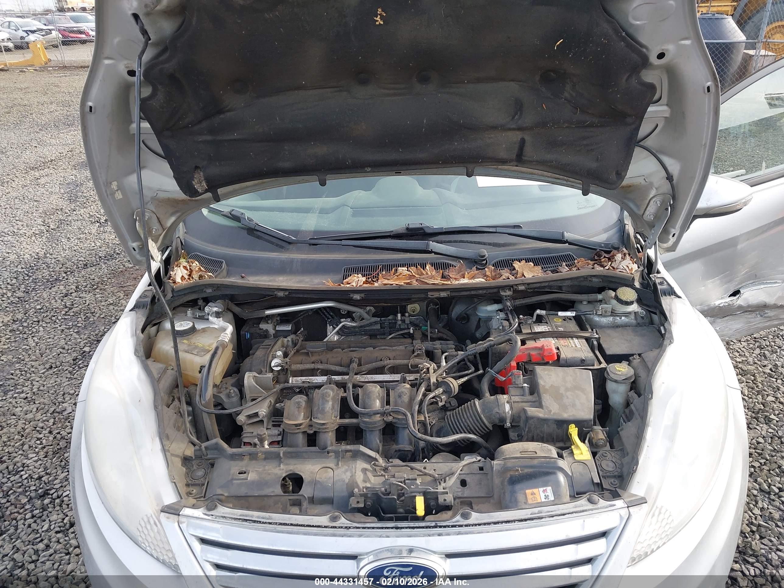 FORD FIESTA image 10