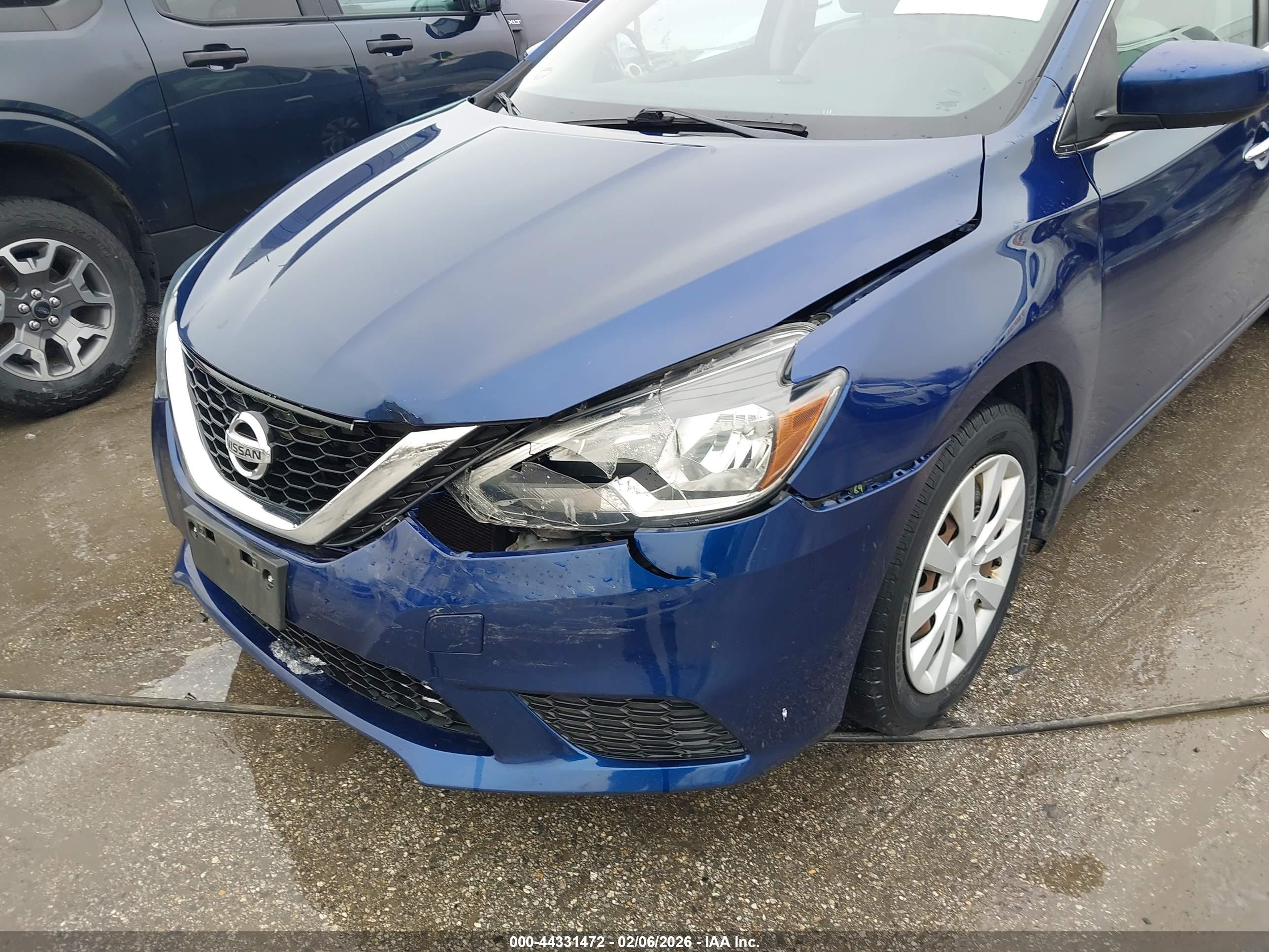 NISSAN SENTRA image 6