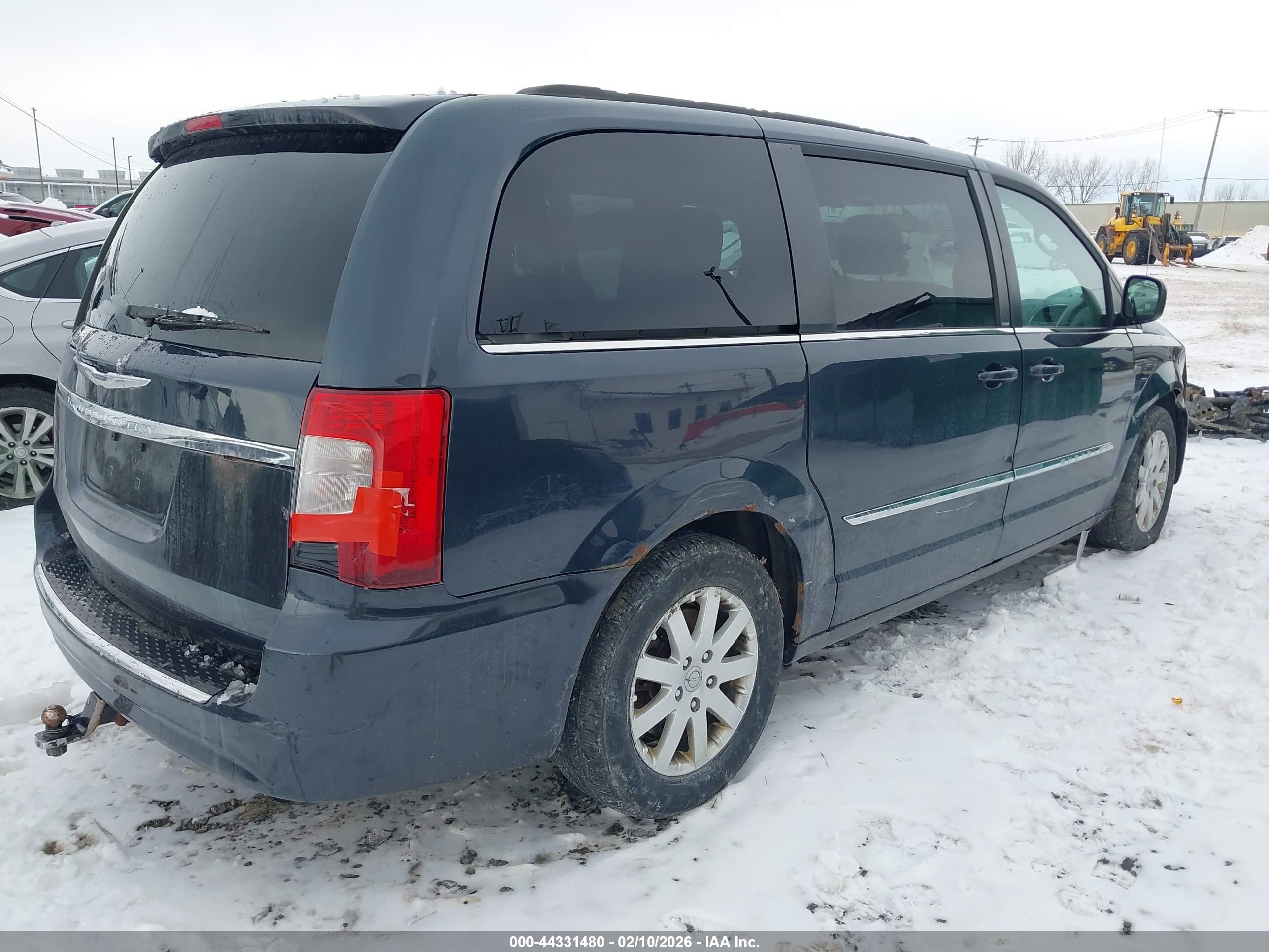 CHRYSLER TOWN image 4