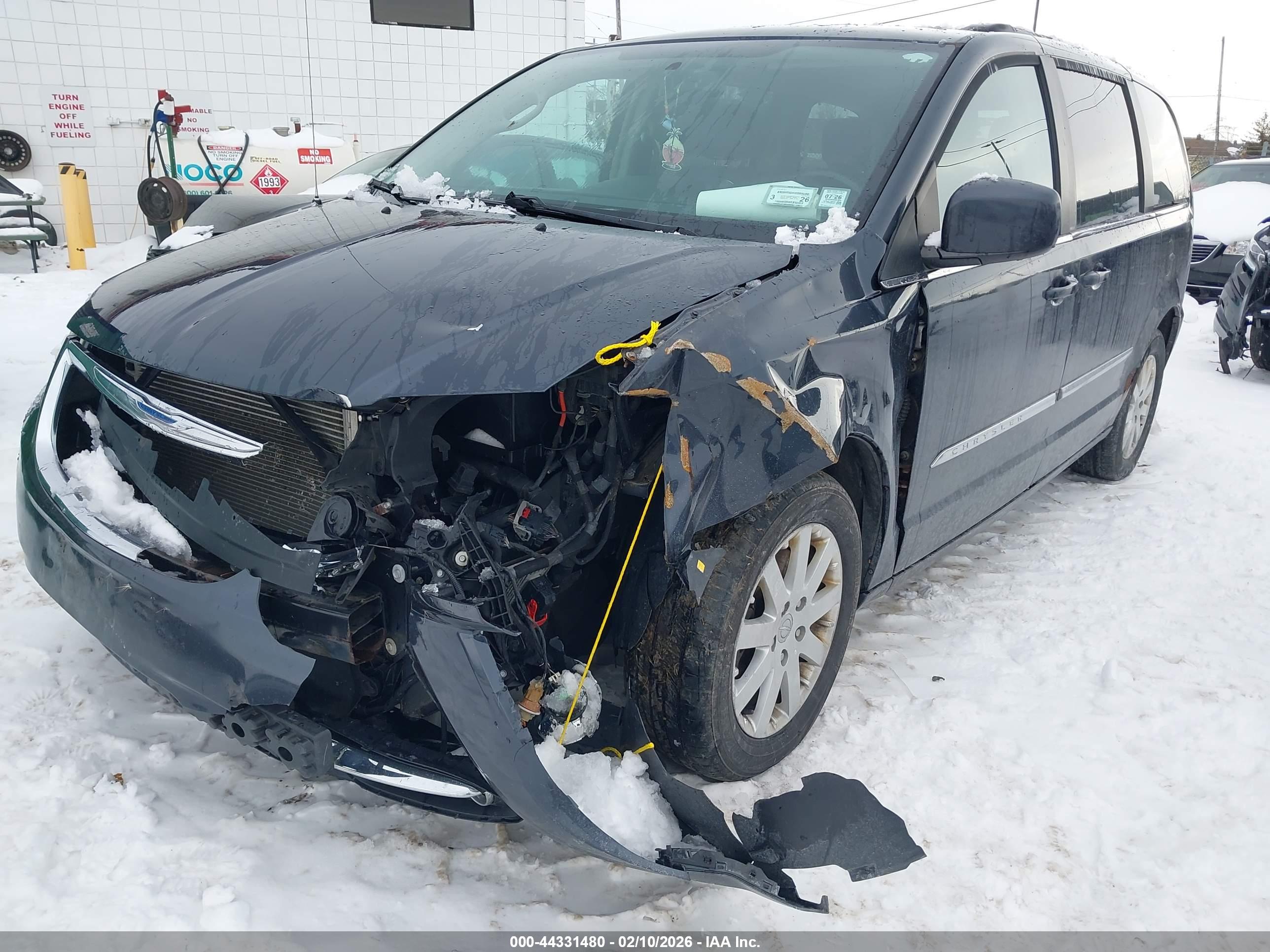 CHRYSLER TOWN image 6
