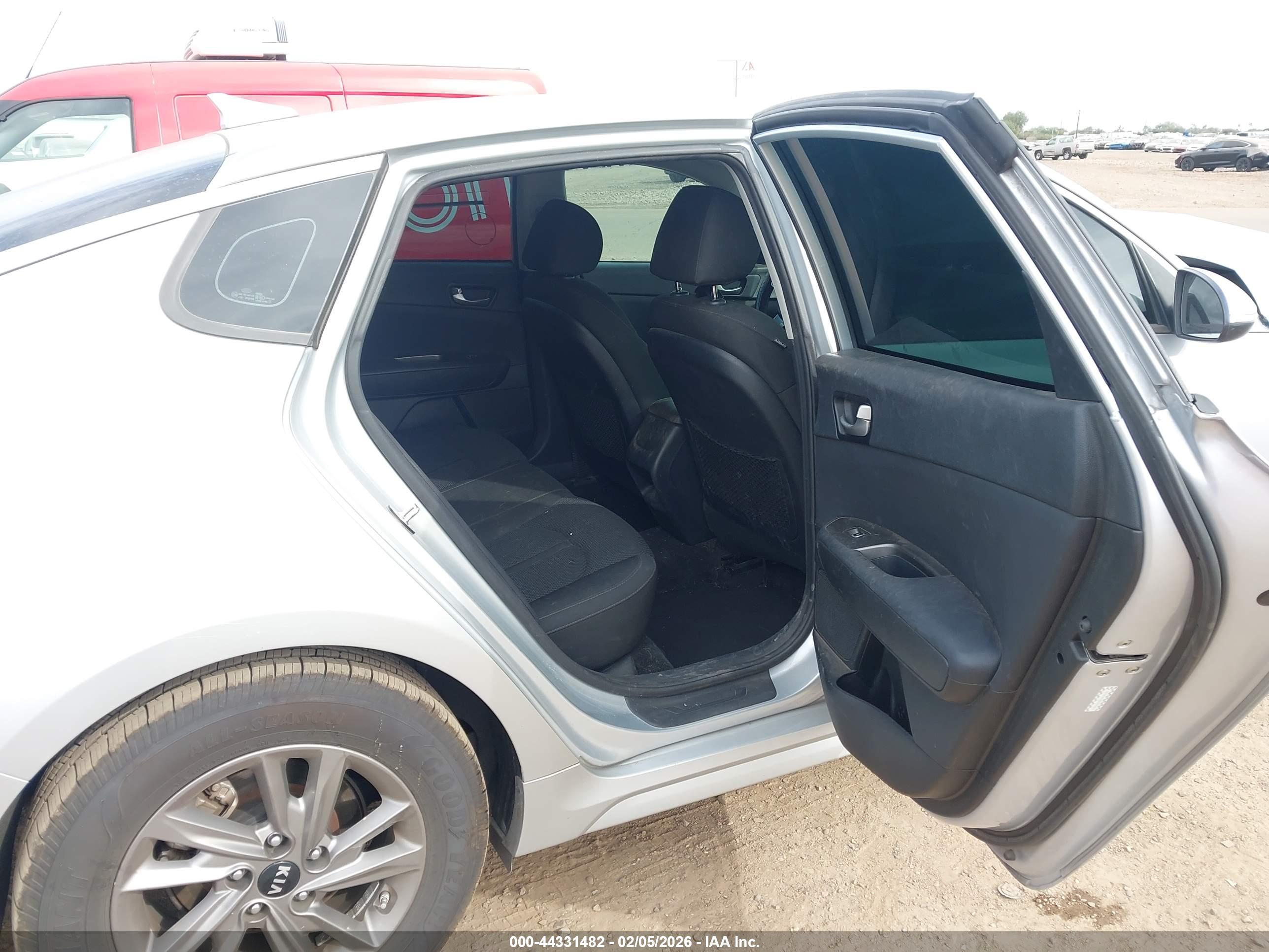 KIA OPTIMA image 8