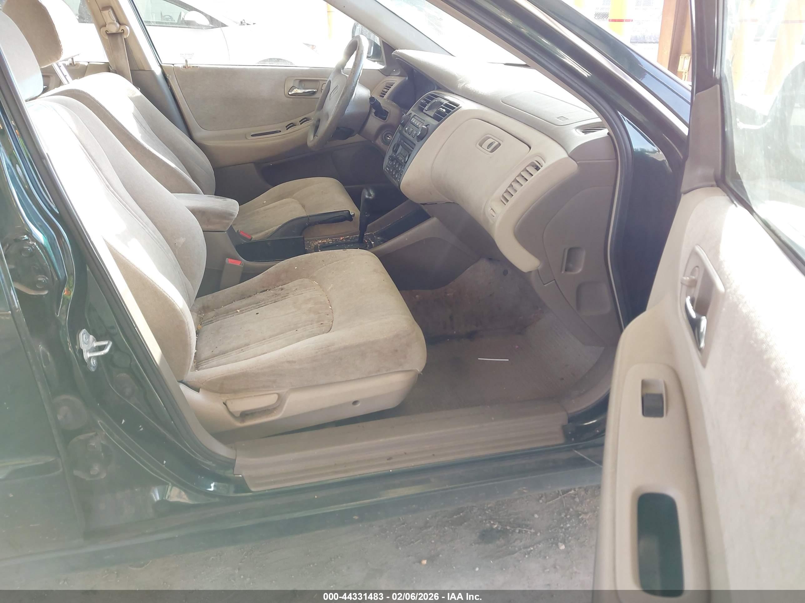 HONDA ACCORD image 5