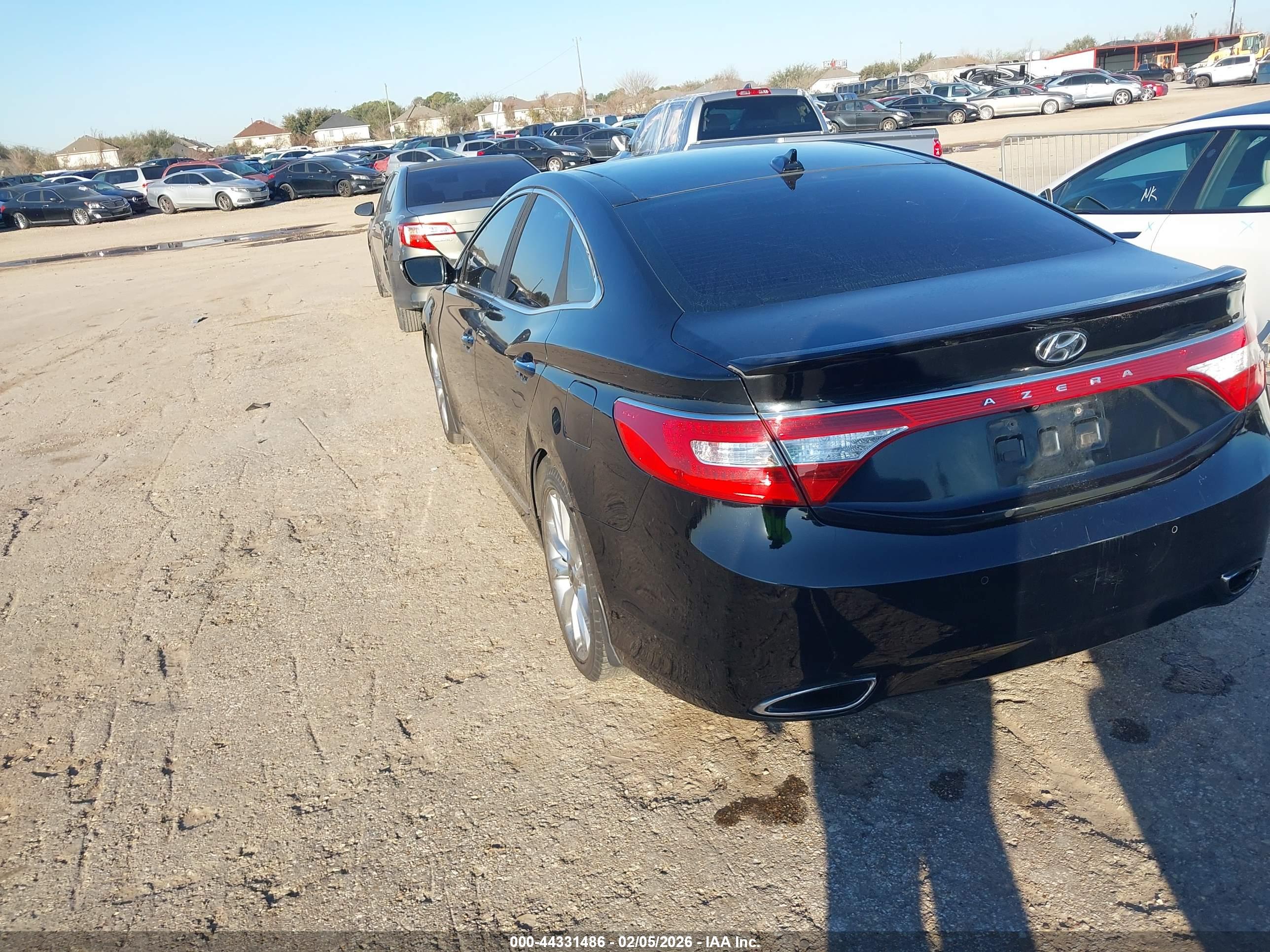 HYUNDAI AZERA image 3