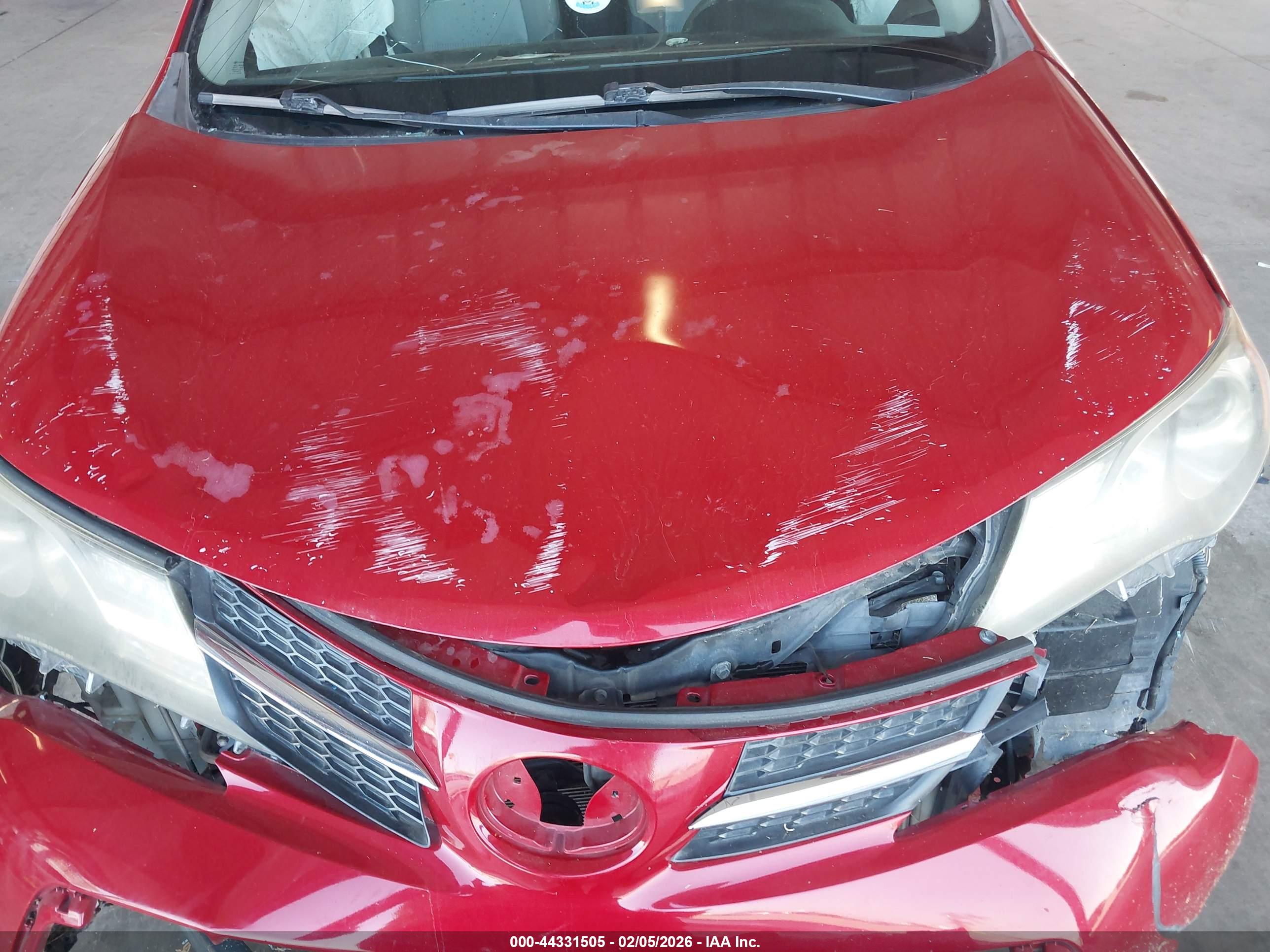 TOYOTA RAV4 image 10