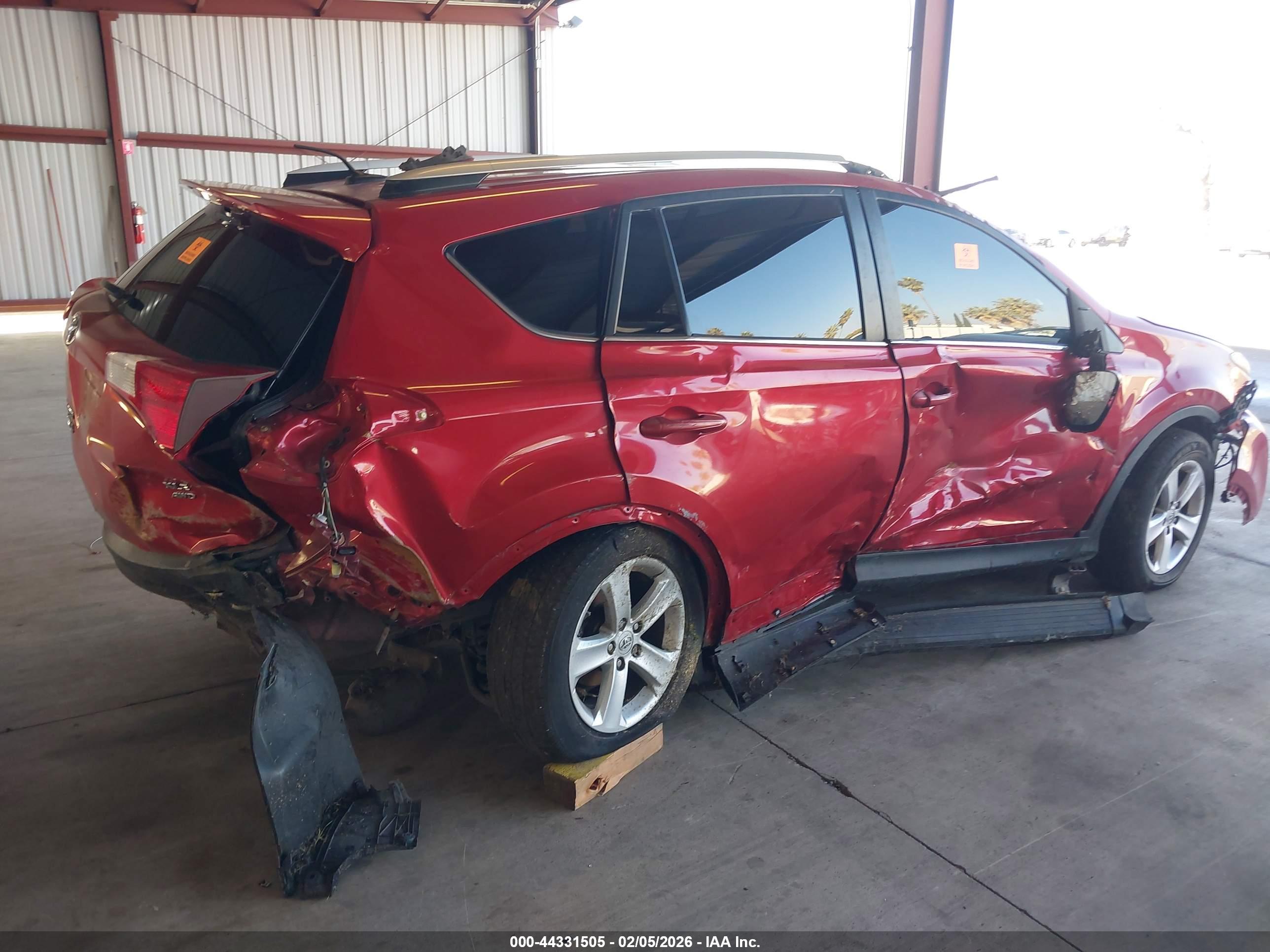 TOYOTA RAV4 image 6