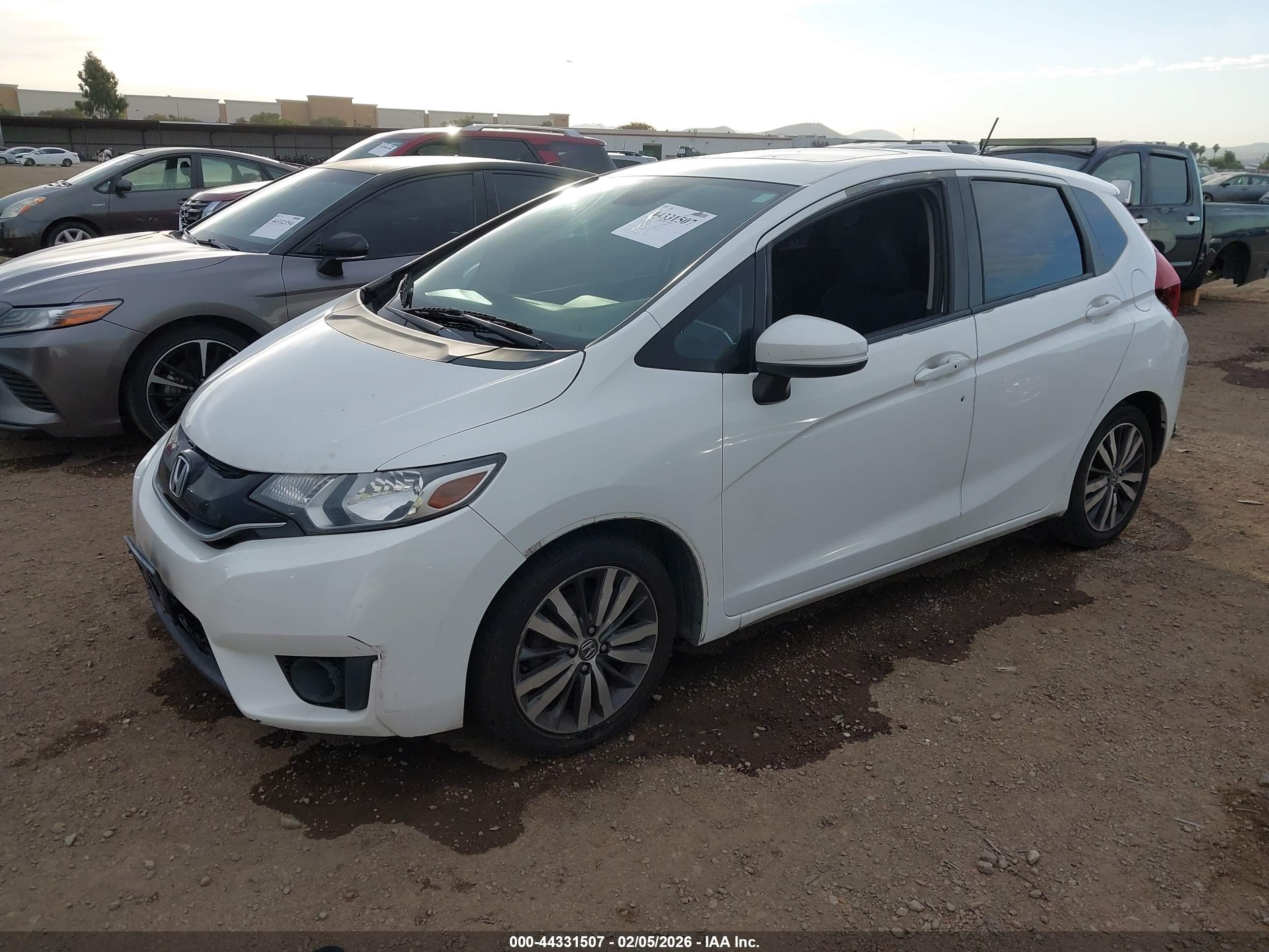 HONDA FIT image 2