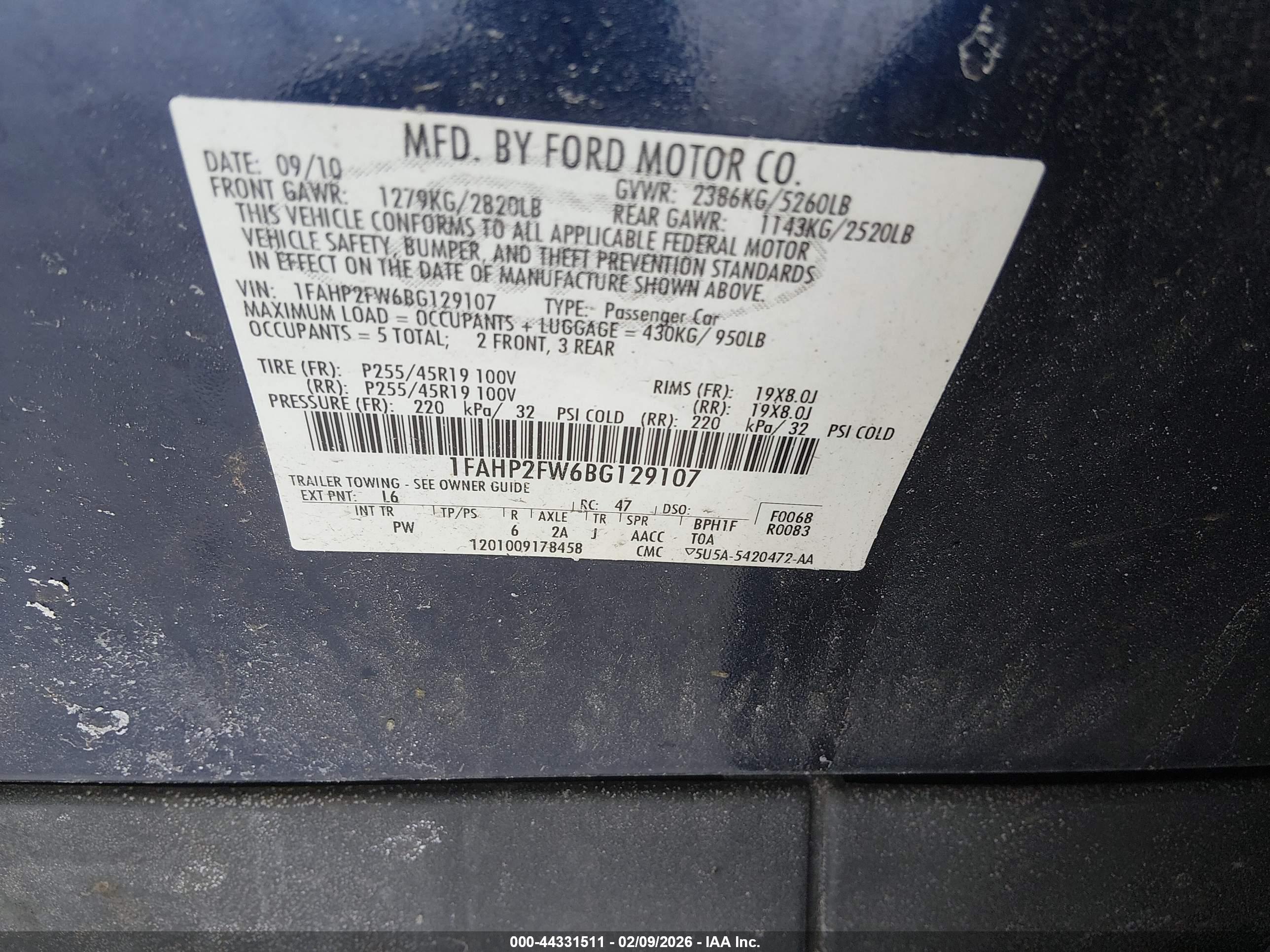 FORD TAURUS image 9
