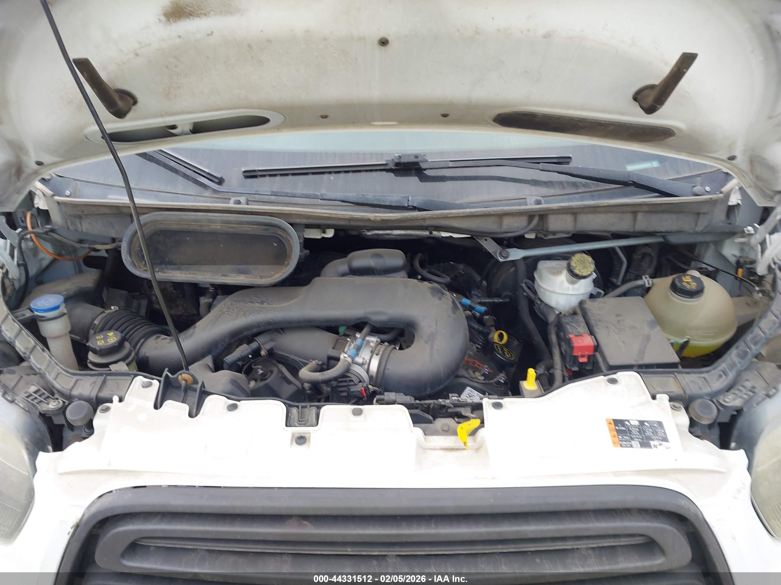 FORD TRANSIT-350 image 10