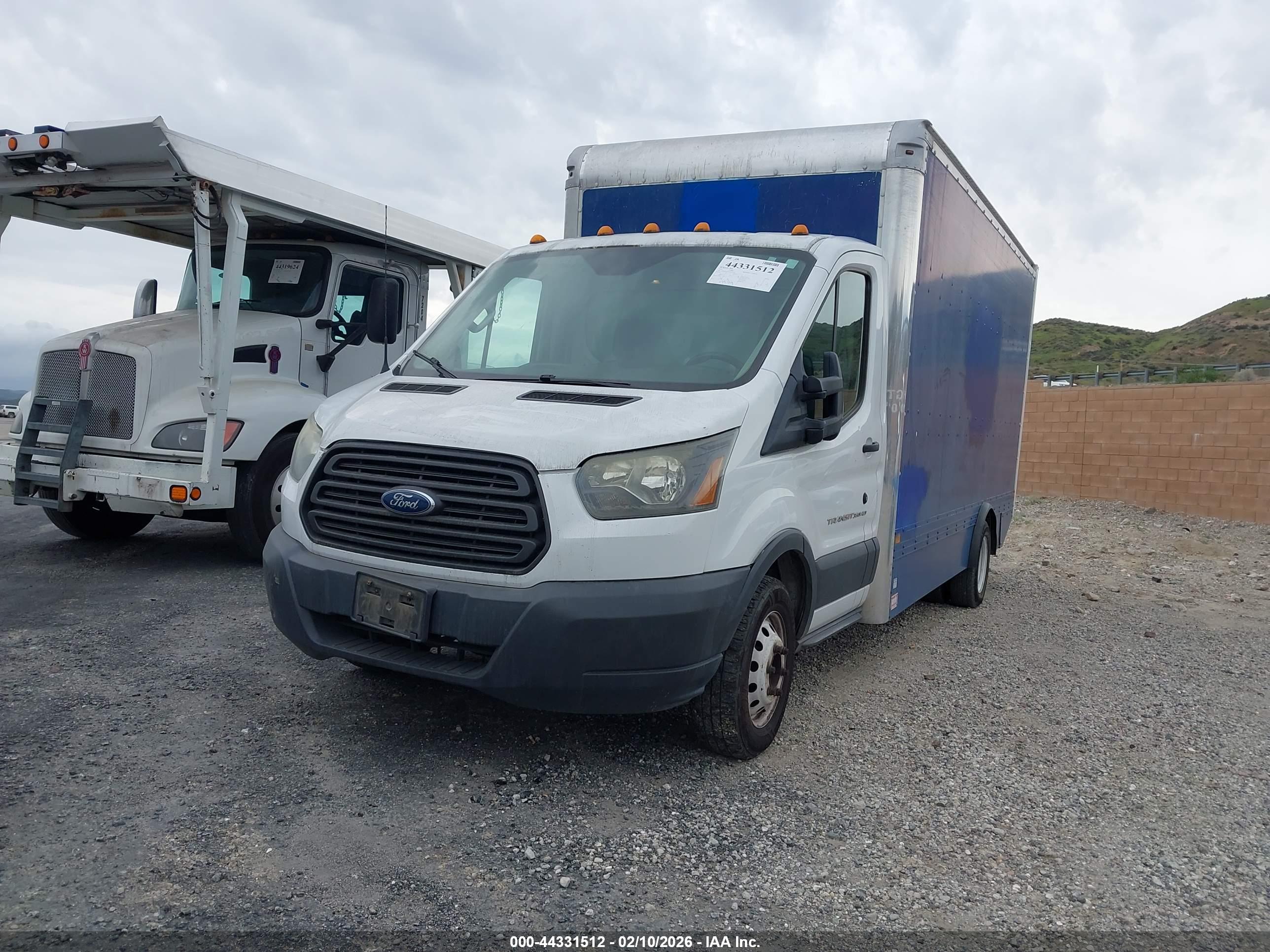FORD TRANSIT-350 image 6