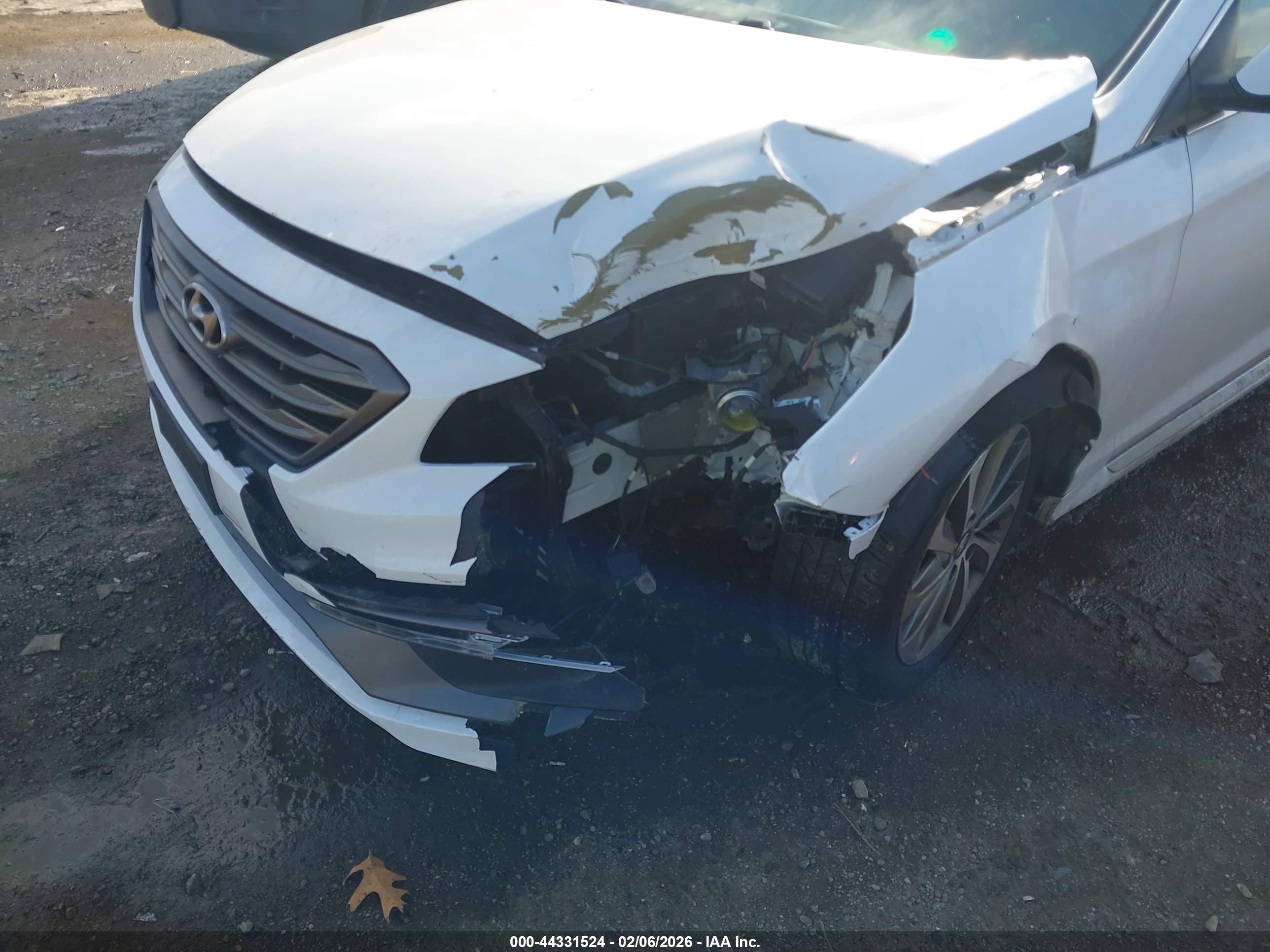 HYUNDAI SONATA image 6