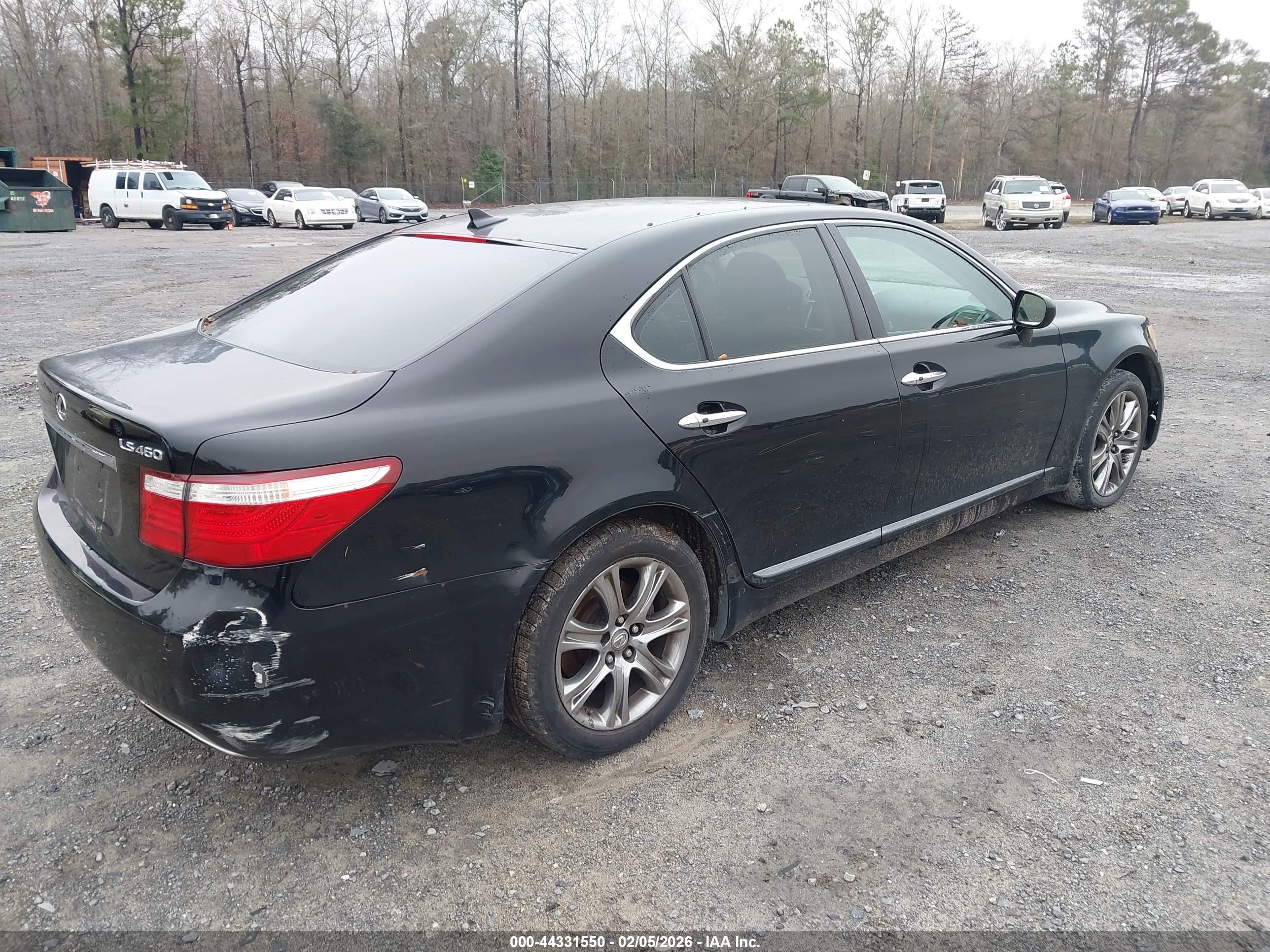 LEXUS LS image 4