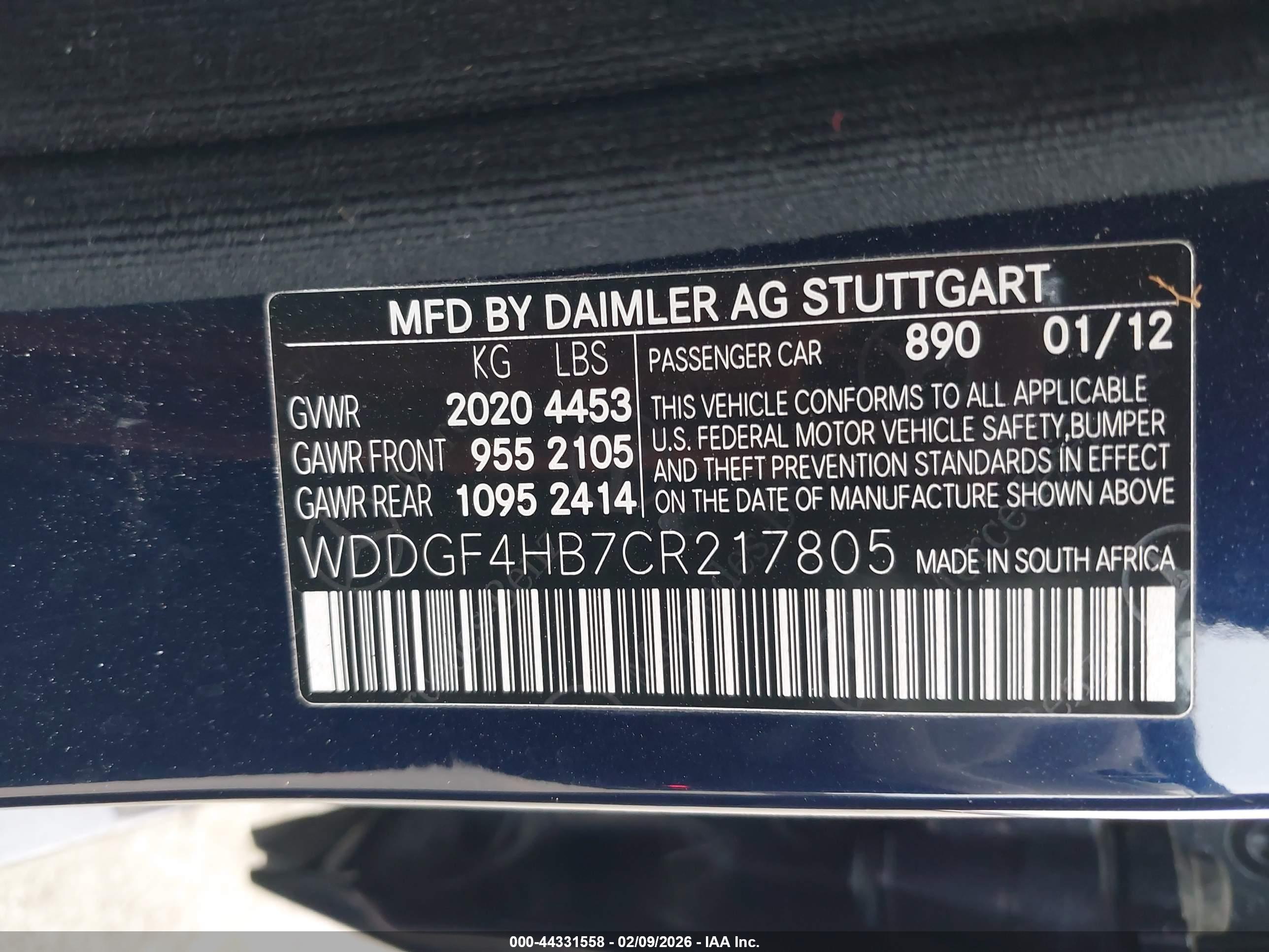 MERCEDES-BENZ C image 9