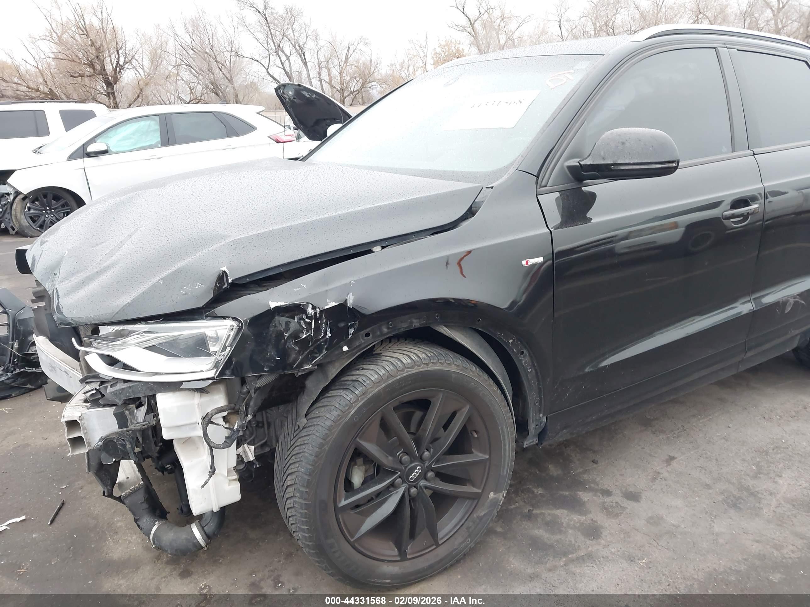 AUDI Q3 image 6