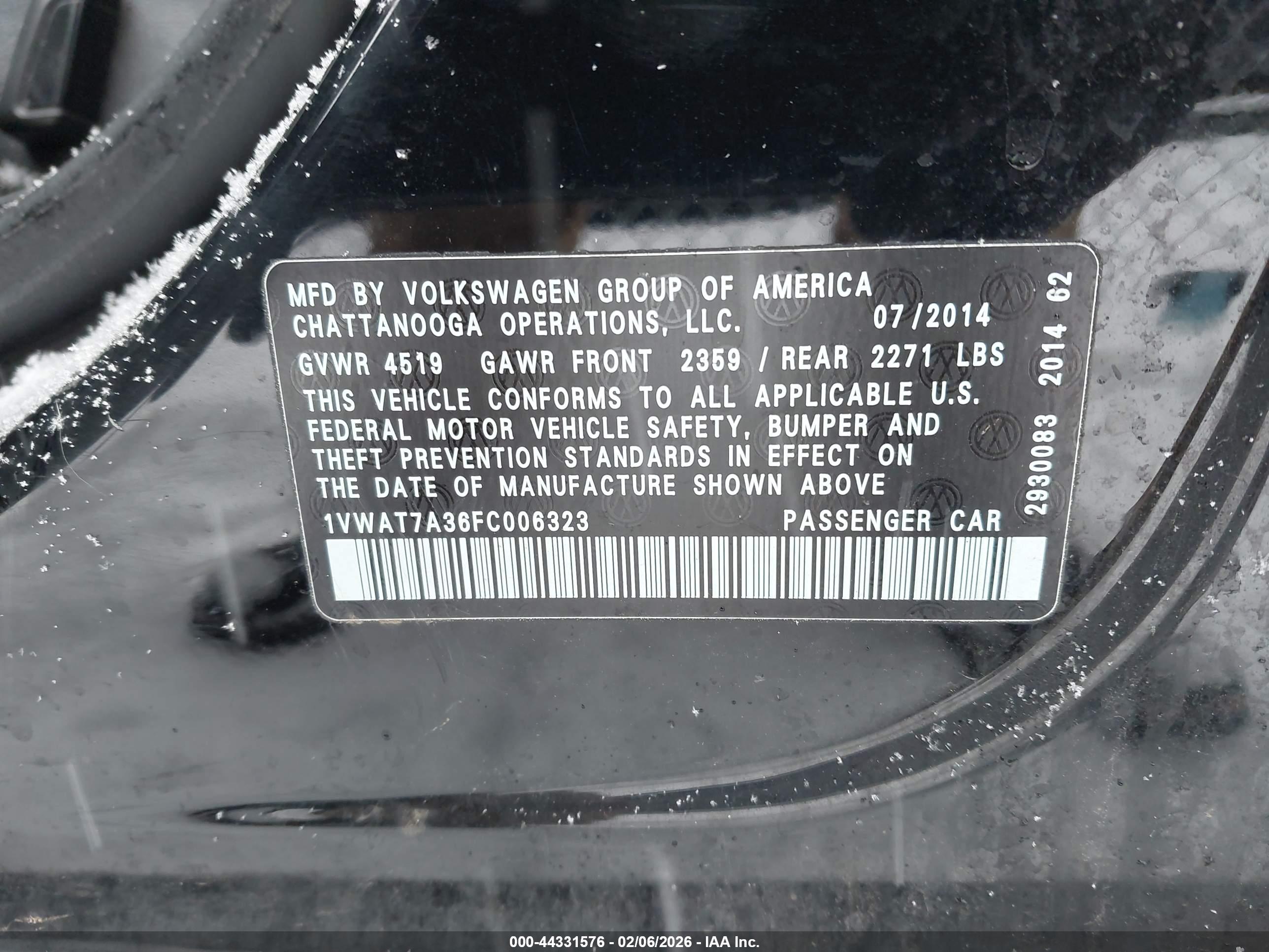 VOLKSWAGEN PASSAT image 9