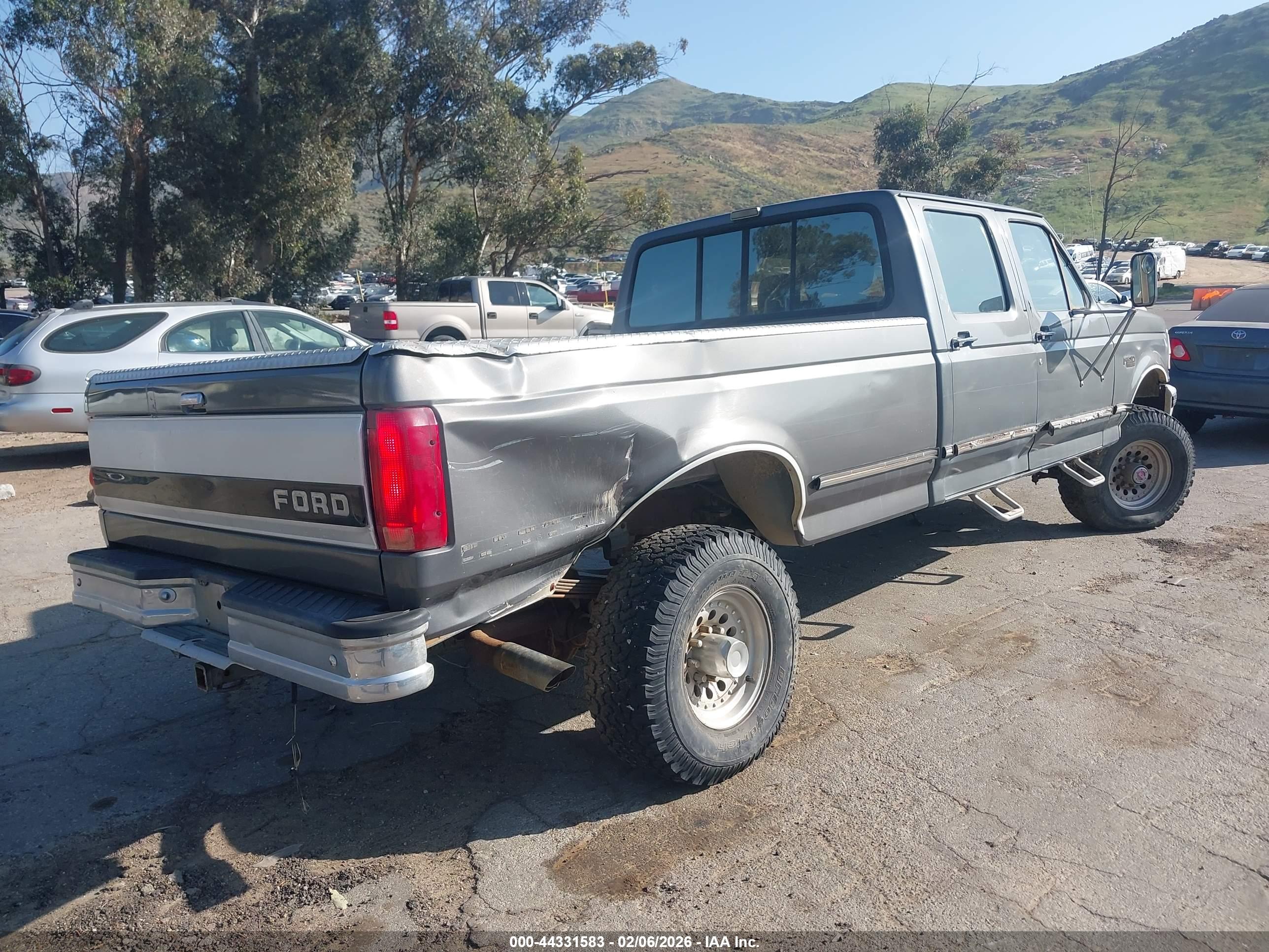 FORD F350 image 4