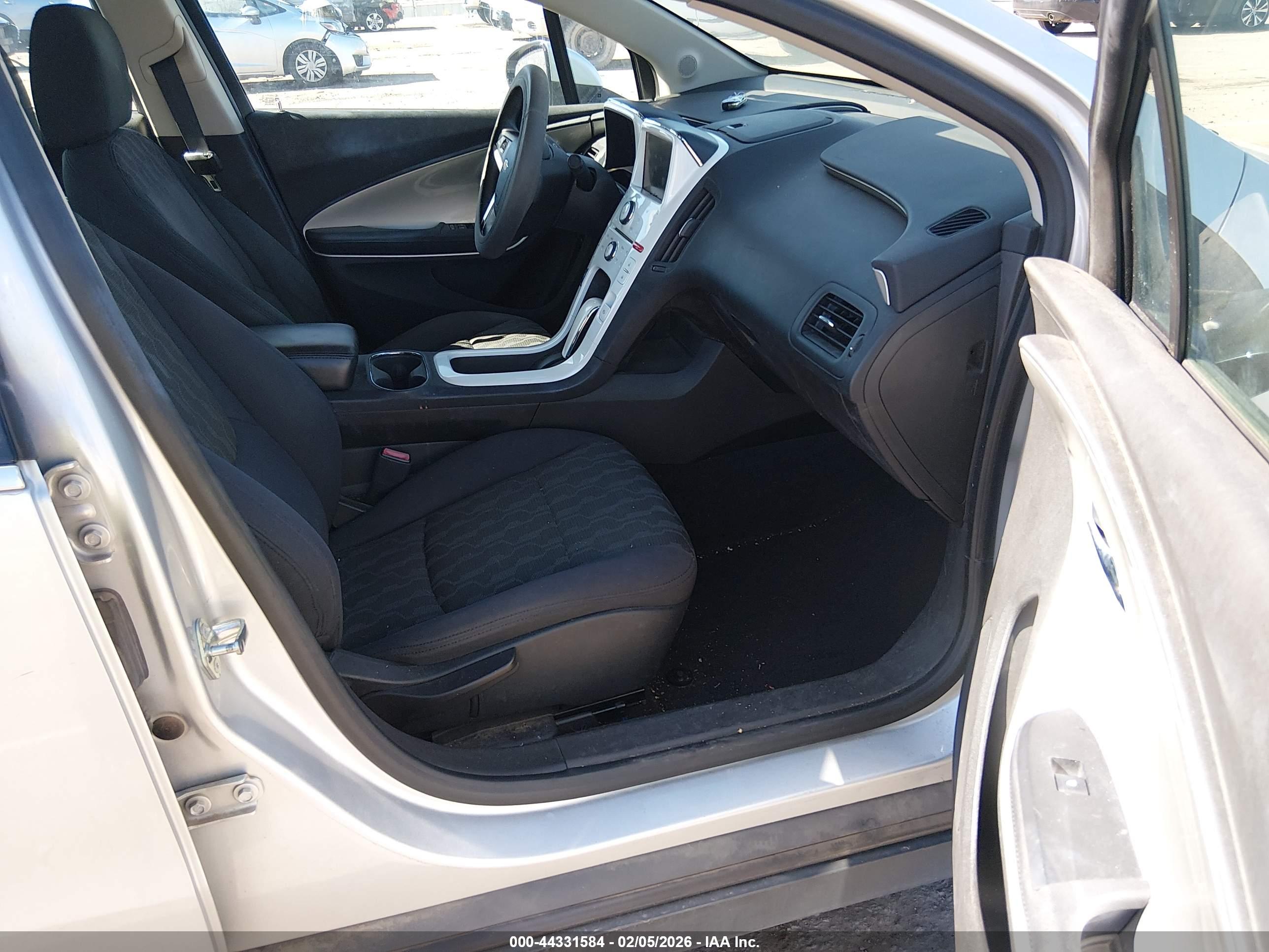 CHEVROLET VOLT image 5