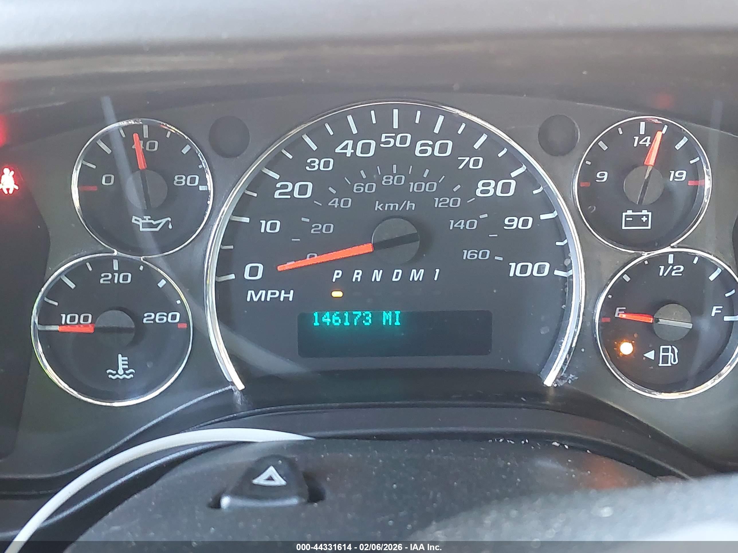 CHEVROLET EXPRESS image 6
