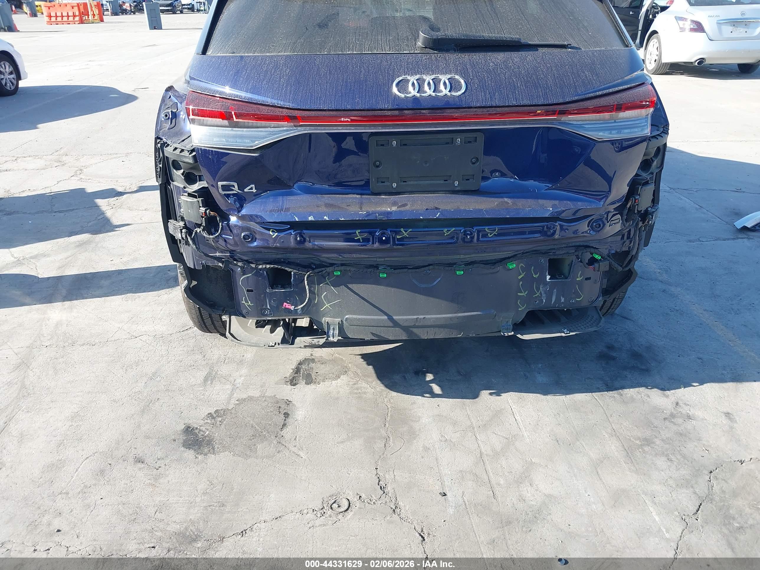 AUDI Q4 image 6
