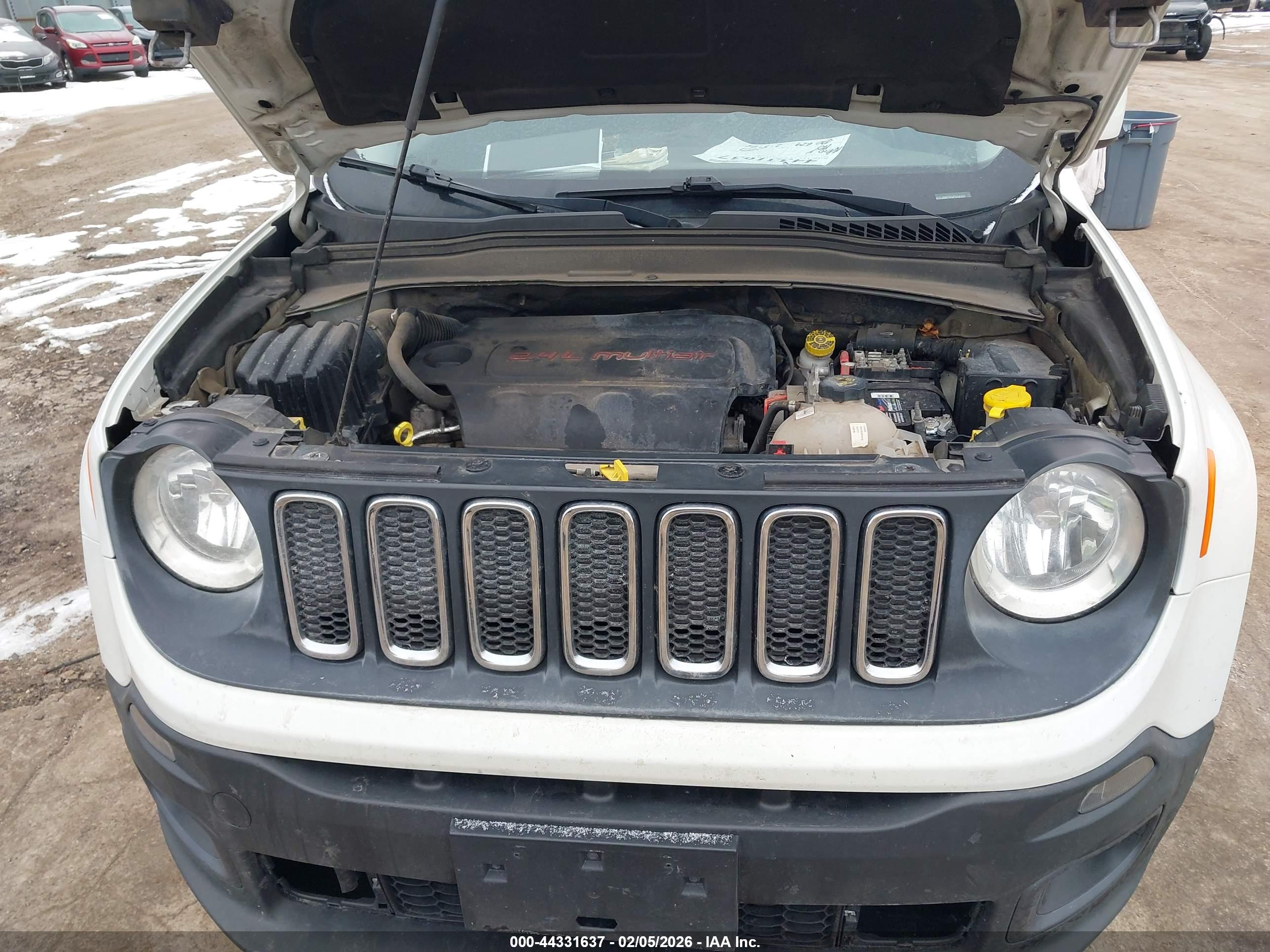 JEEP RENEGADE image 10