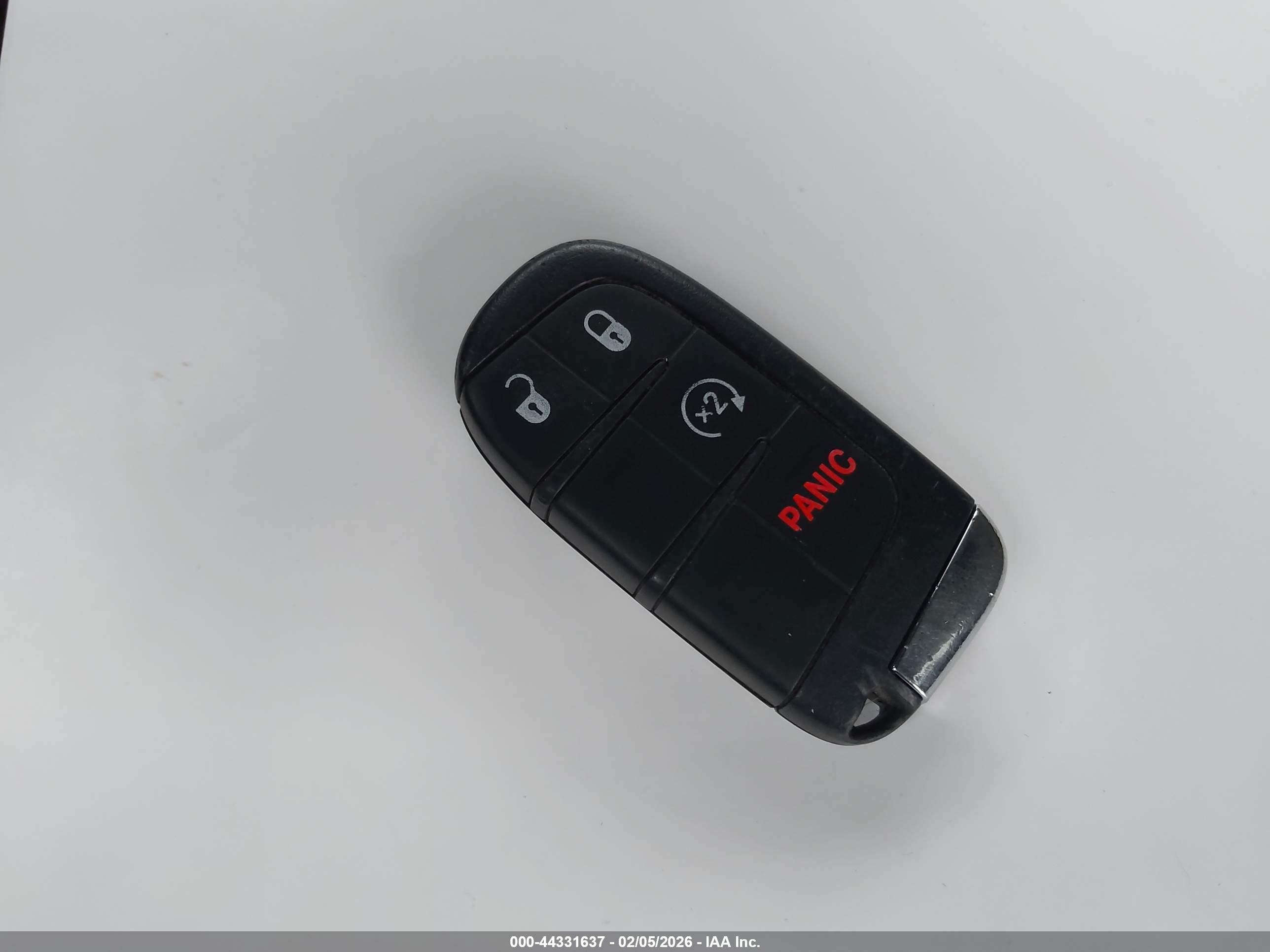 JEEP RENEGADE image 11