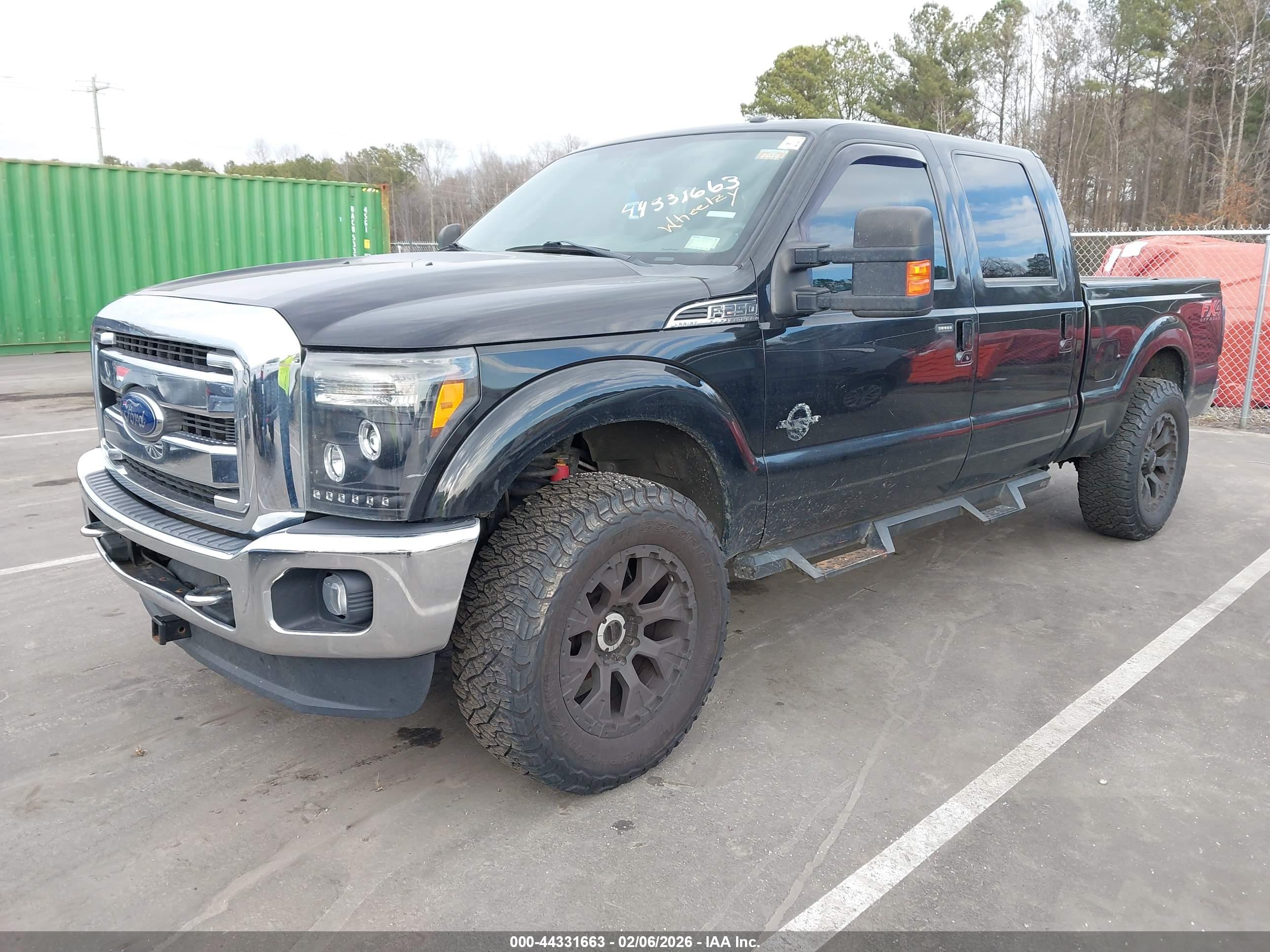 FORD F-250 image 2