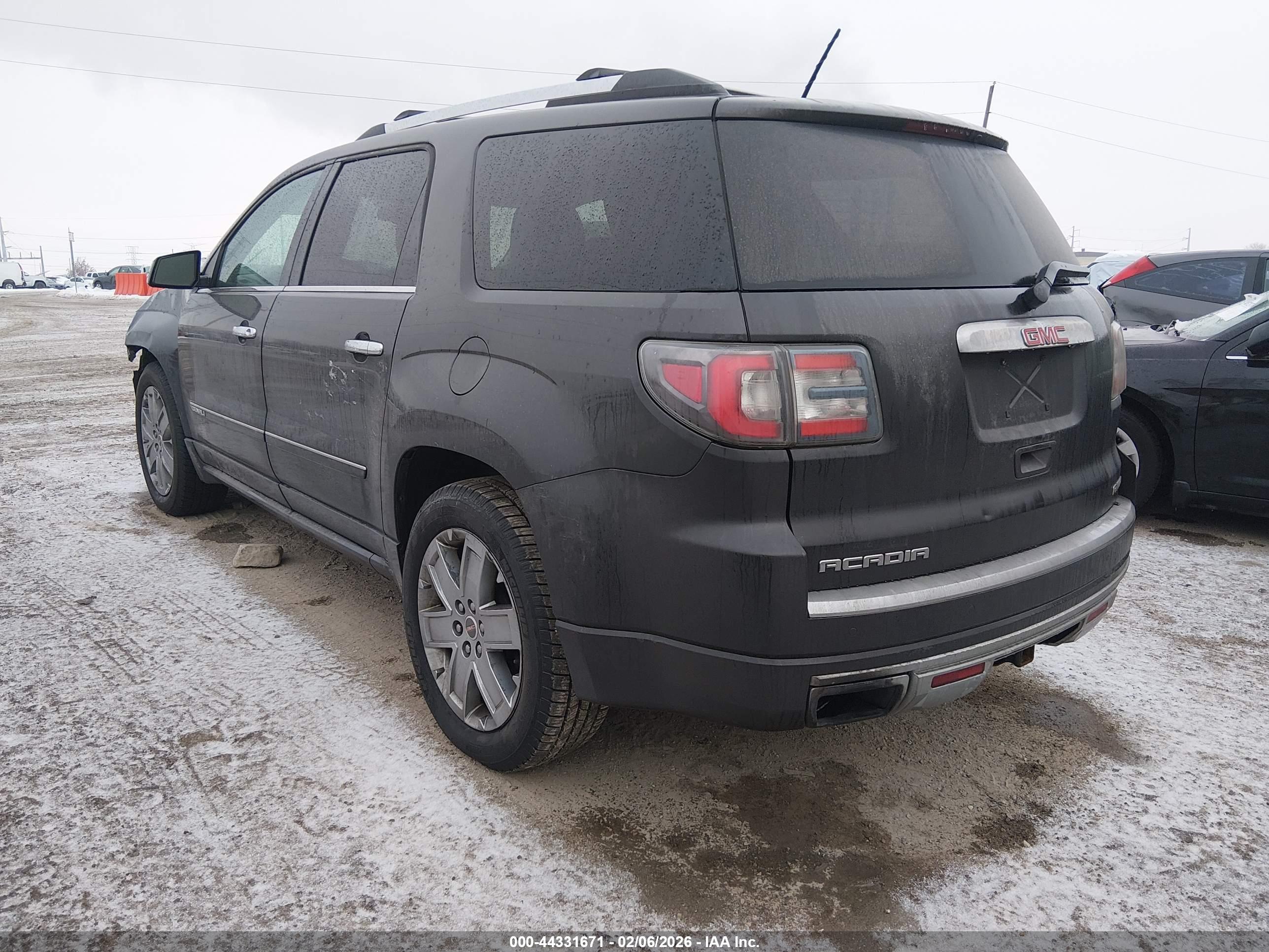 GMC ACADIA image 3