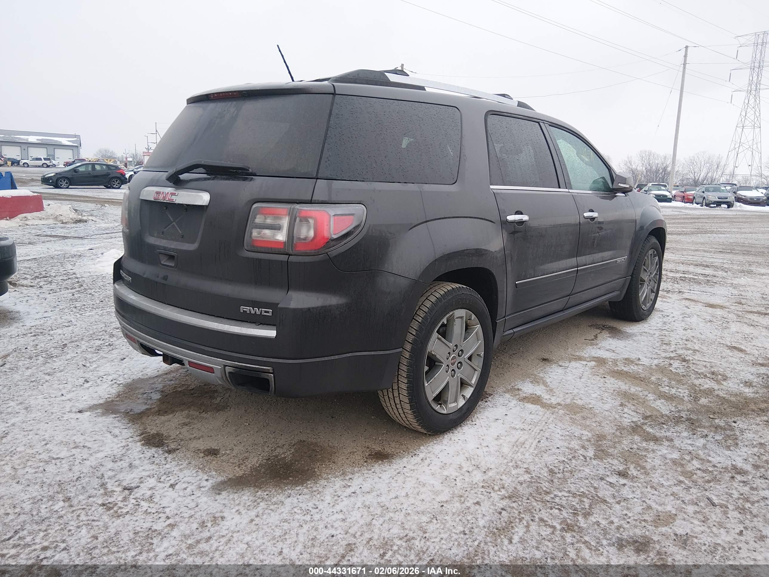 GMC ACADIA image 4