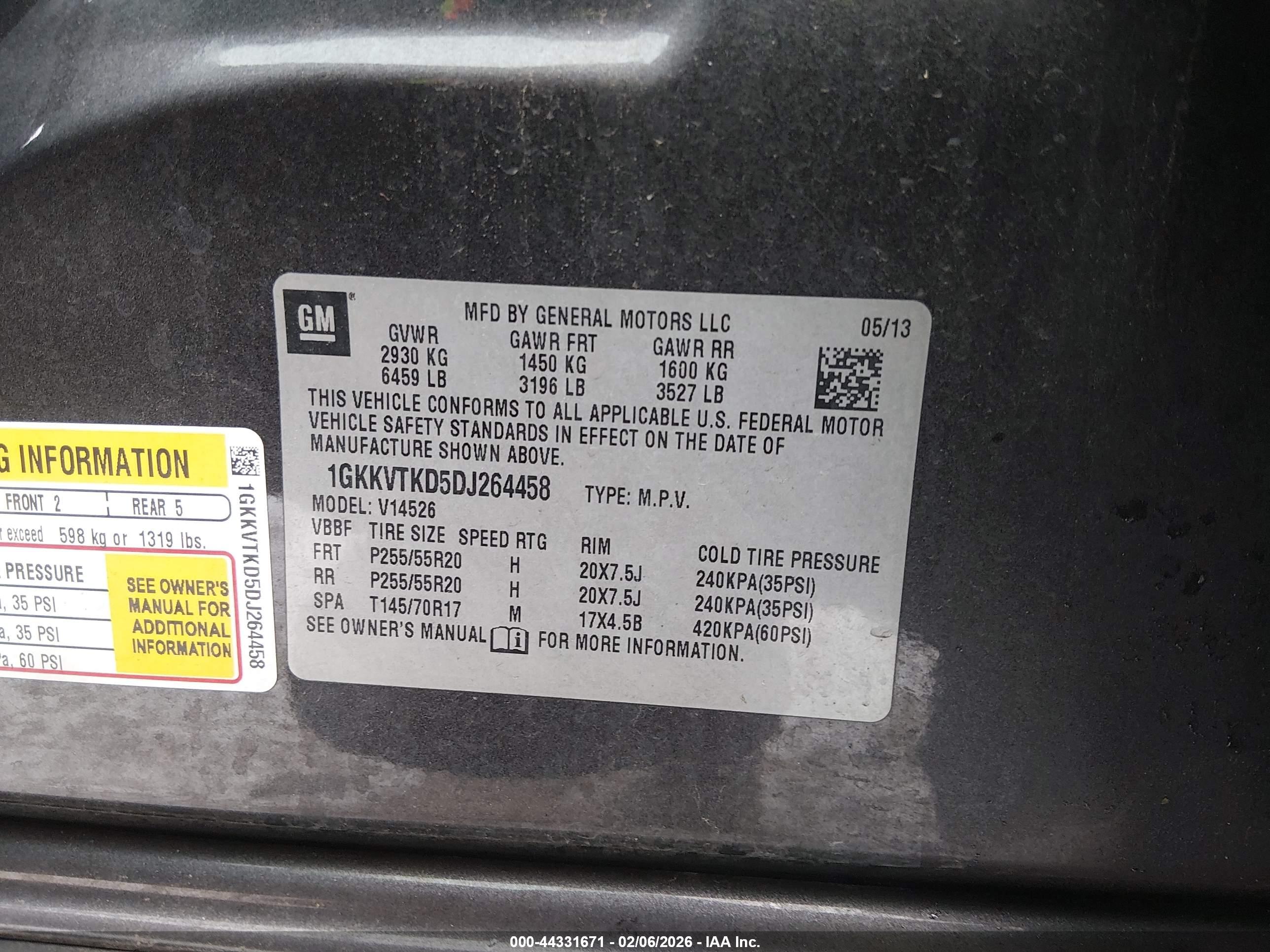 GMC ACADIA image 9
