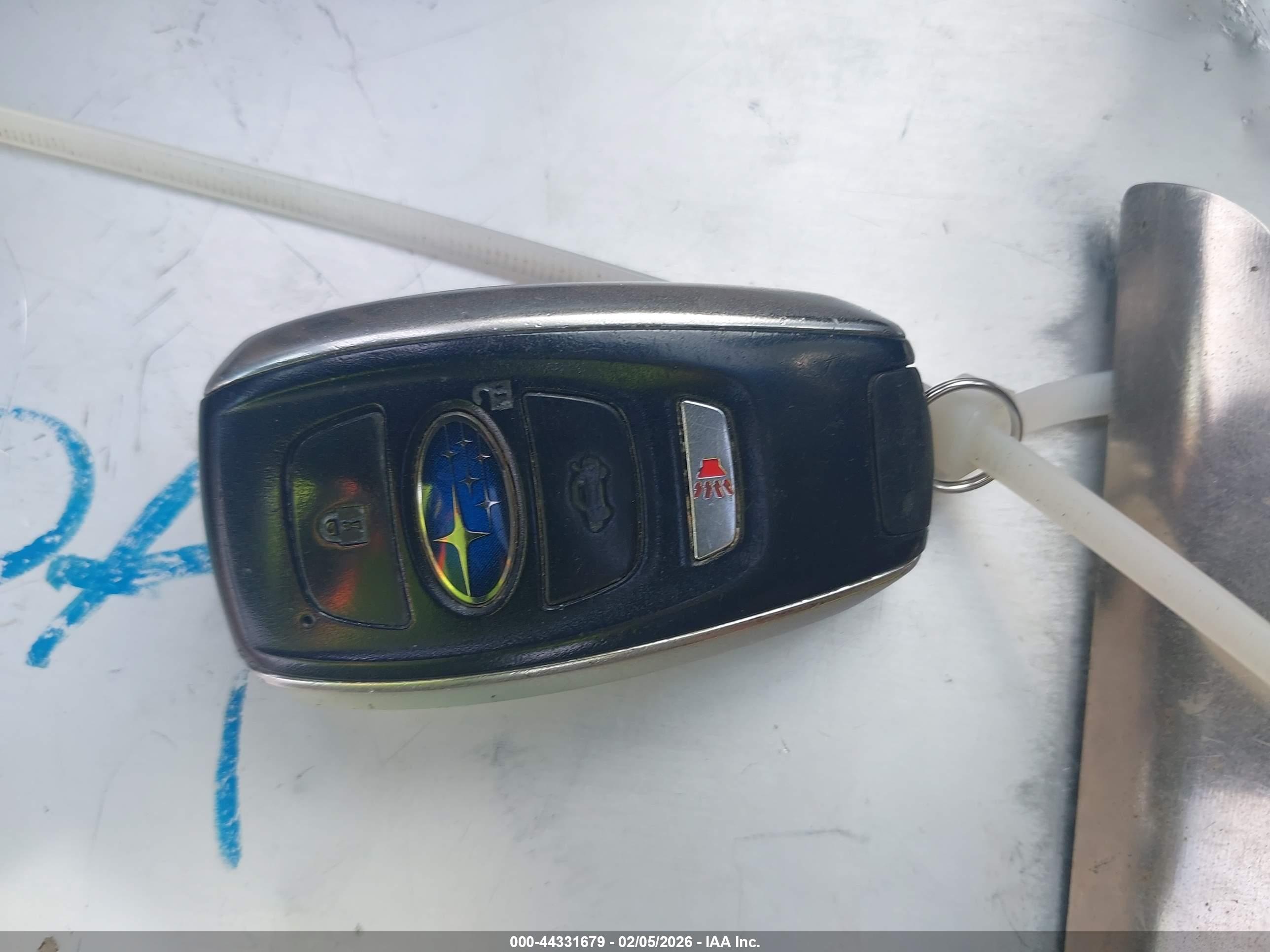 SUBARU OUTBACK image 11