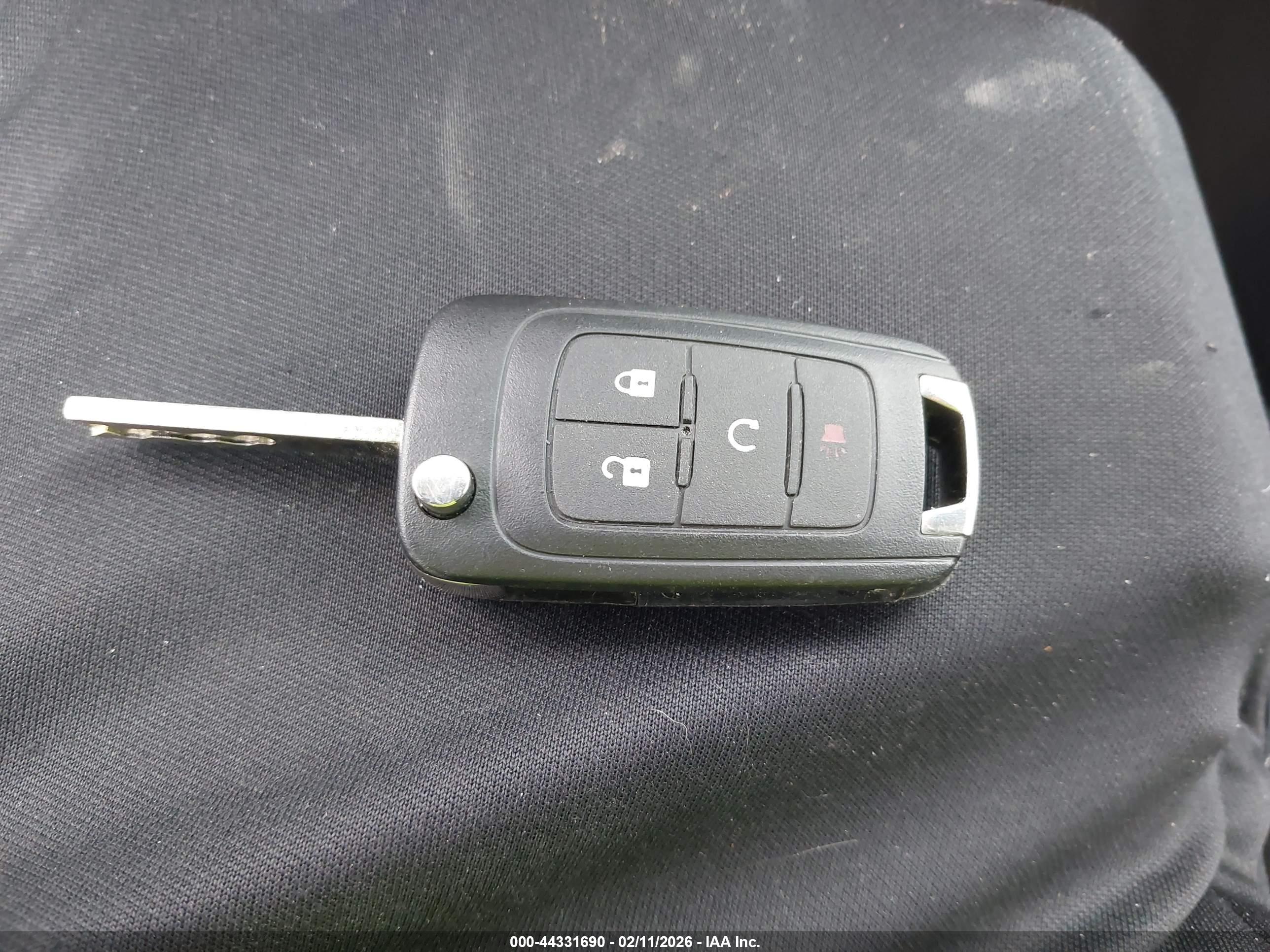 CHEVROLET EQUINOX image 11
