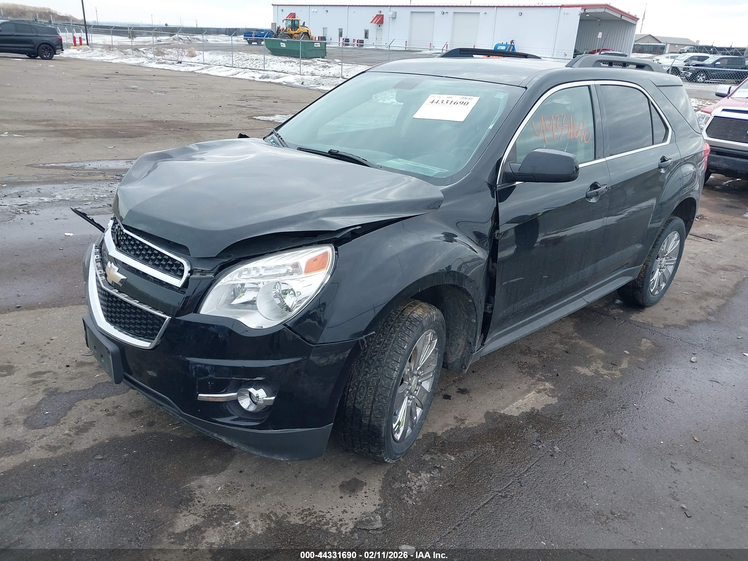 CHEVROLET EQUINOX image 2