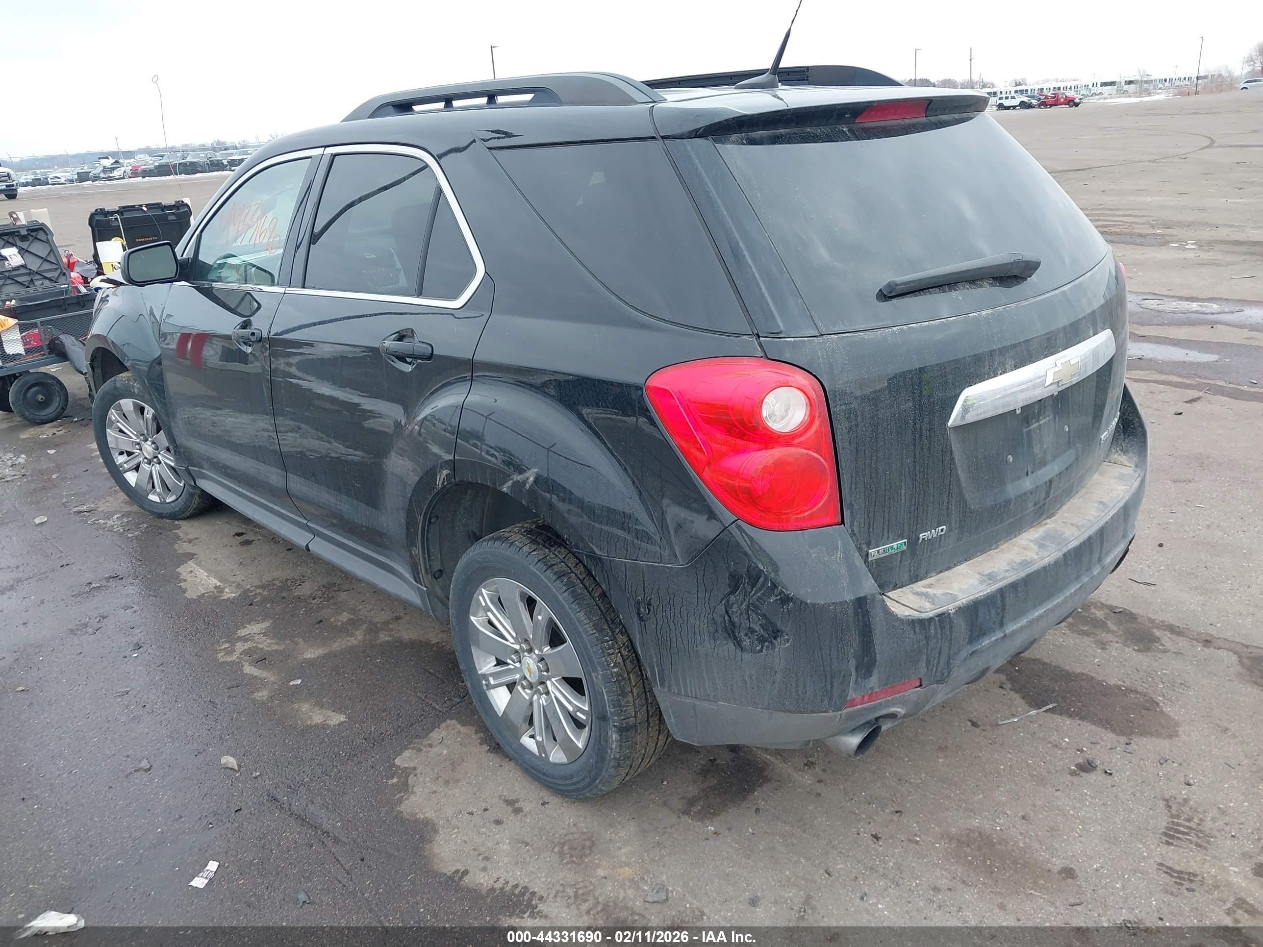 CHEVROLET EQUINOX image 3