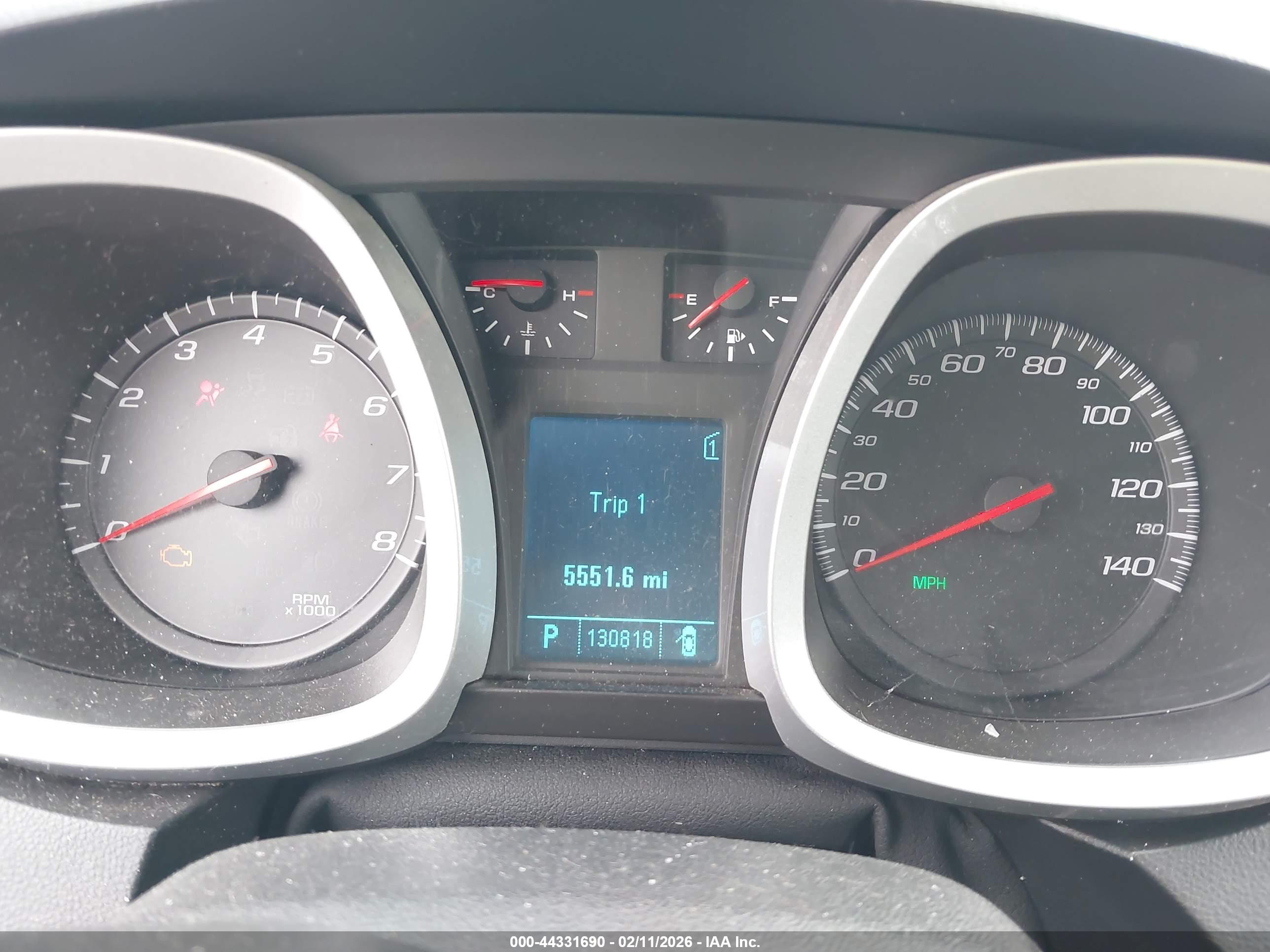 CHEVROLET EQUINOX image 7