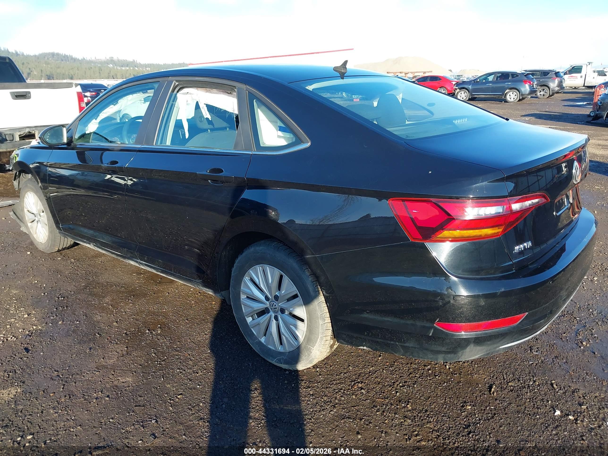 VOLKSWAGEN JETTA image 3