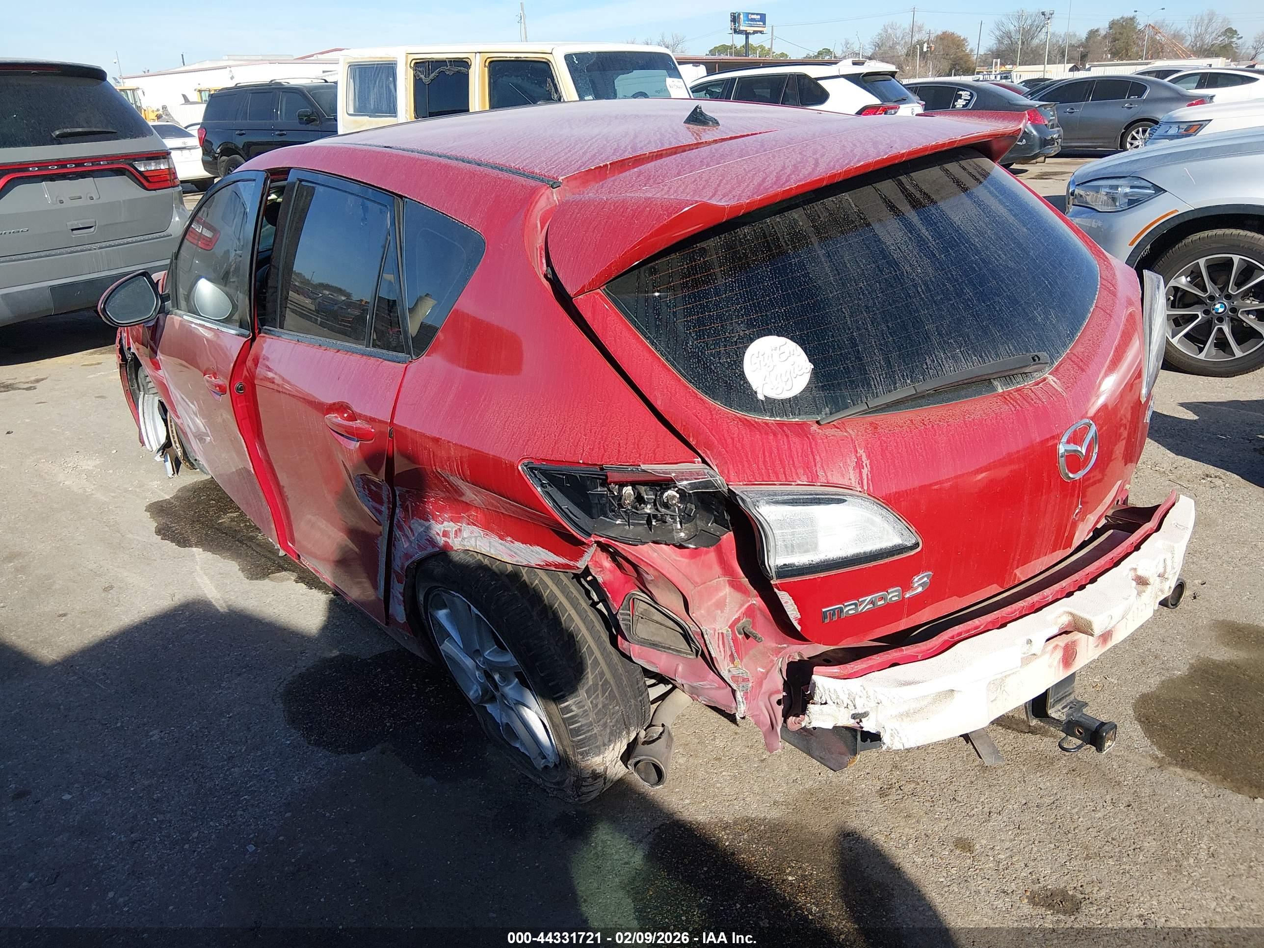 MAZDA MAZDA3 image 3