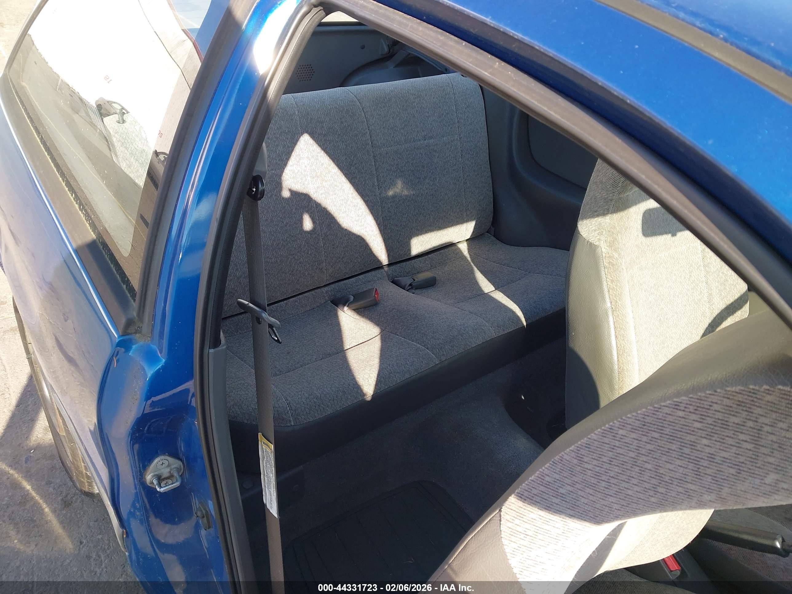 SUZUKI SWIFT image 8