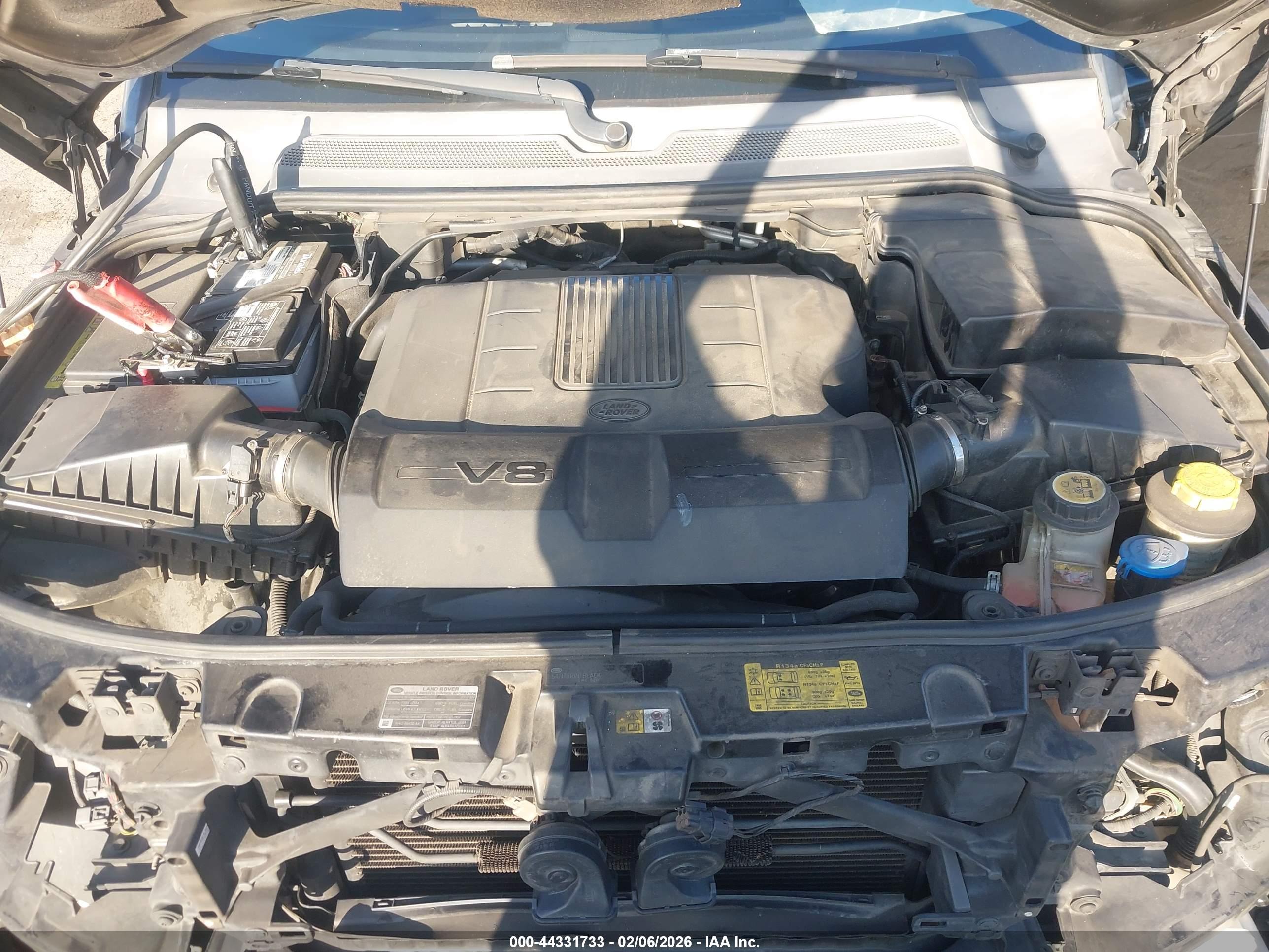 LAND ROVER image 10