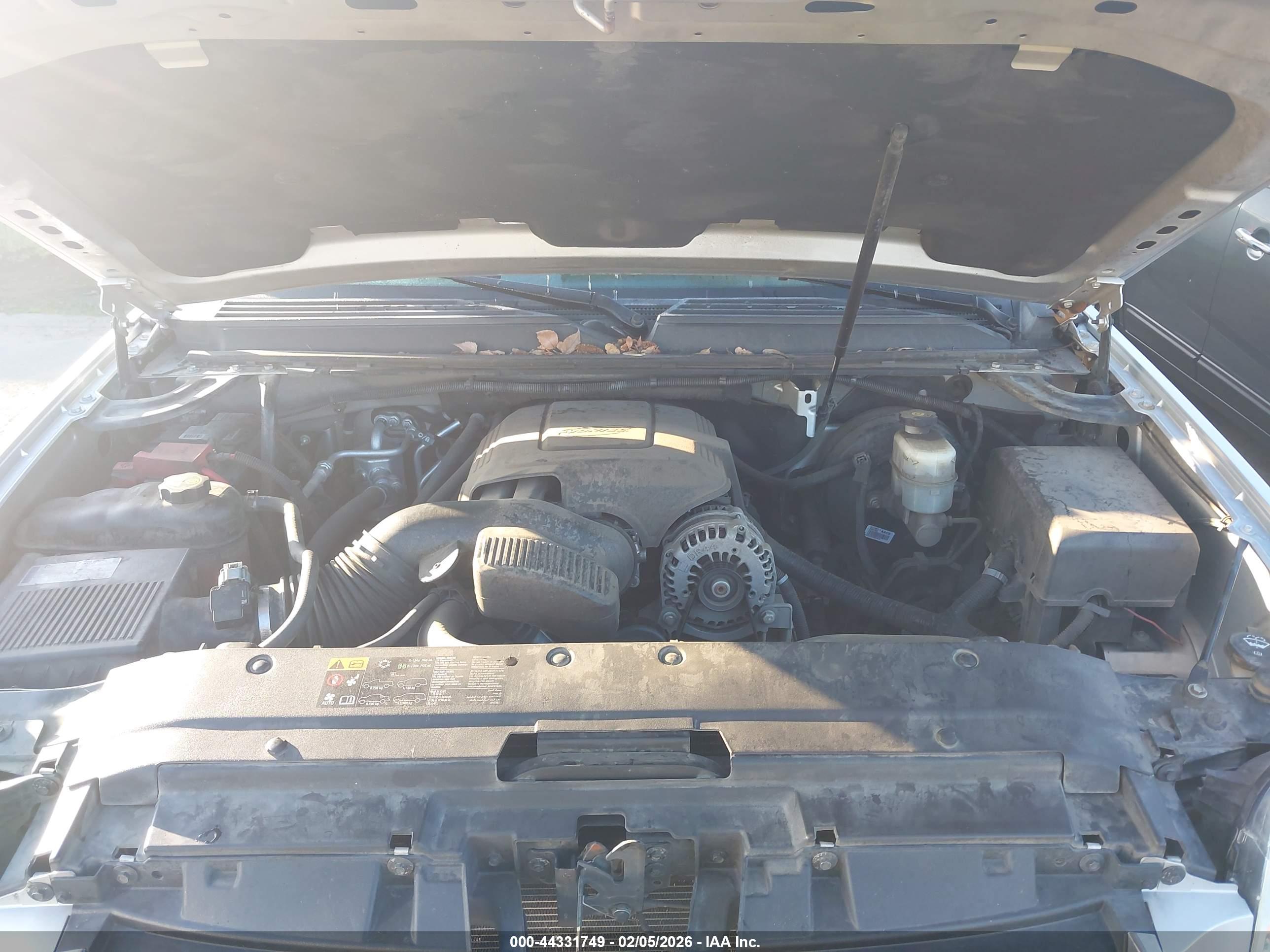 GMC YUKON image 10