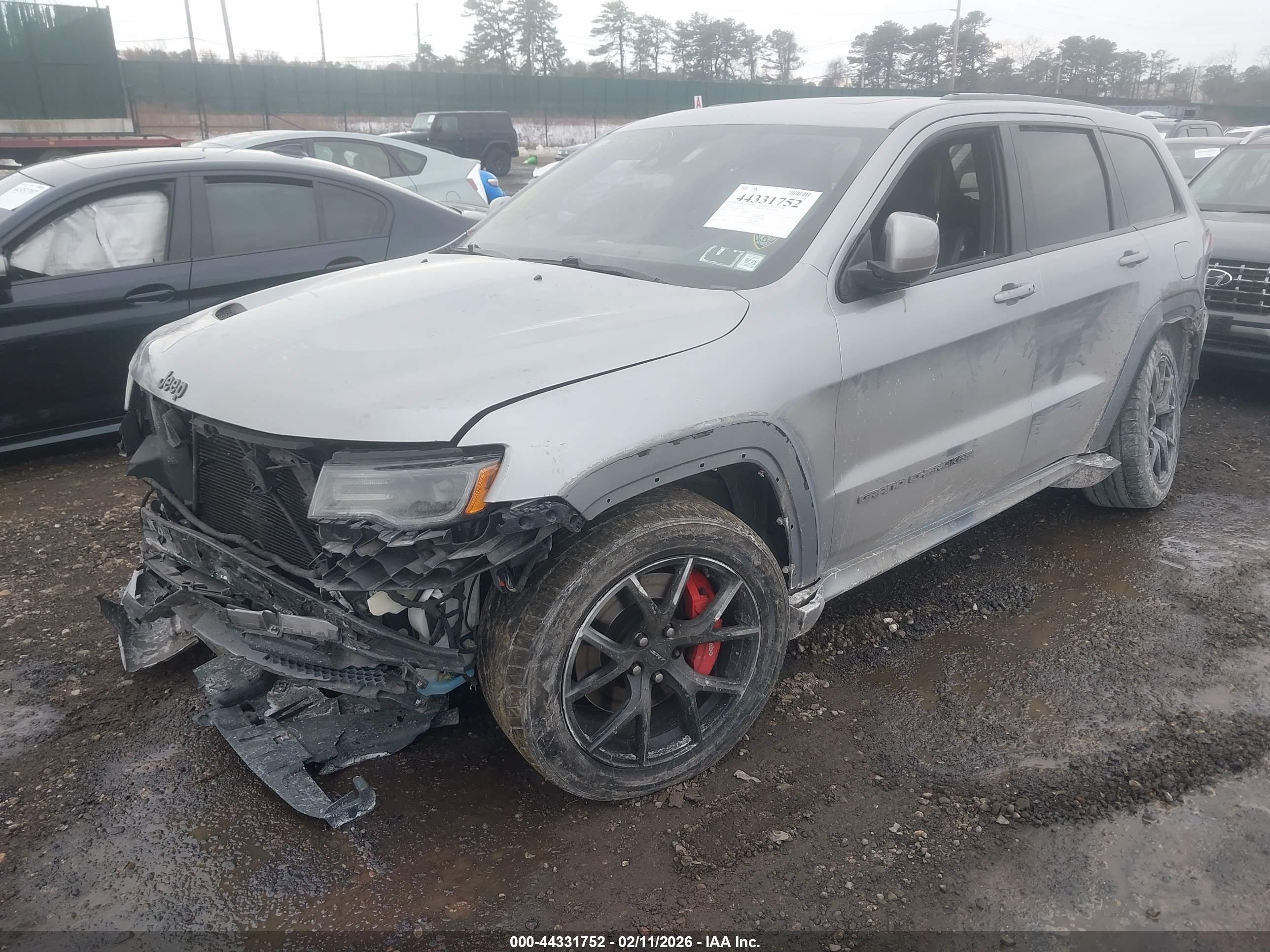 JEEP GRAND image 2